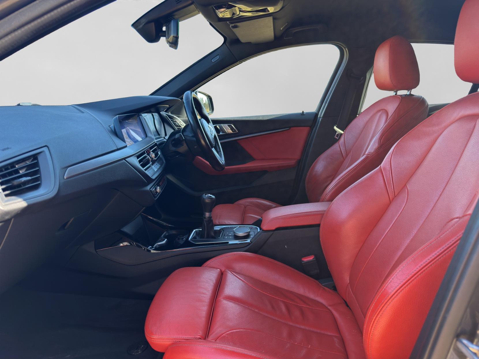 BMW 1 Series 2.0 118d M Sport Hatchback 5dr Diesel Manual Euro 6 (s/s) (150 ps)