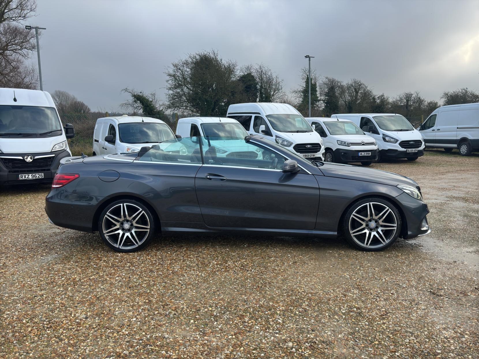 Mercedes-Benz E Class 3.0 E350d V6 AMG Line Edition Cabriolet 2dr Diesel G-Tronic+ Euro 6 (s/s) (258 ps)