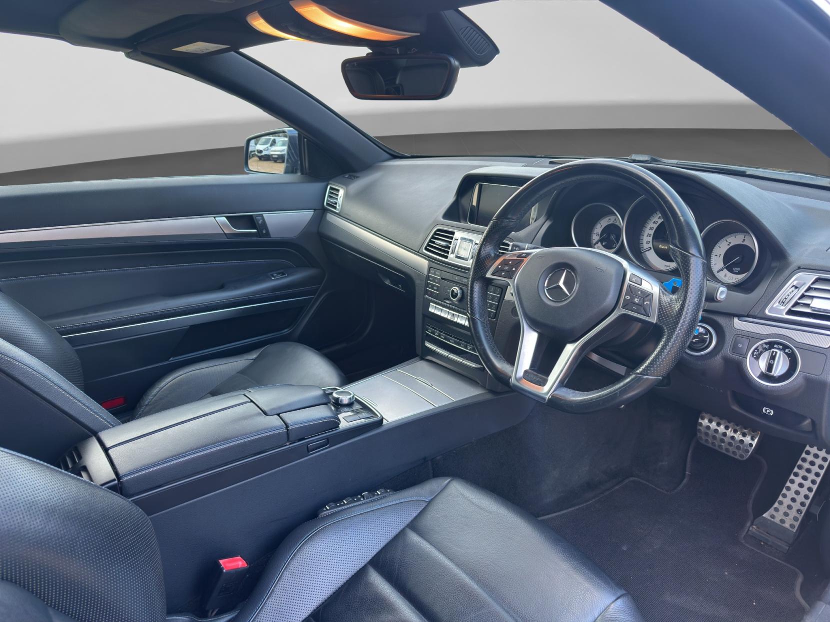 Mercedes-Benz E Class 3.0 E350d V6 AMG Line Edition Cabriolet 2dr Diesel G-Tronic+ Euro 6 (s/s) (258 ps)