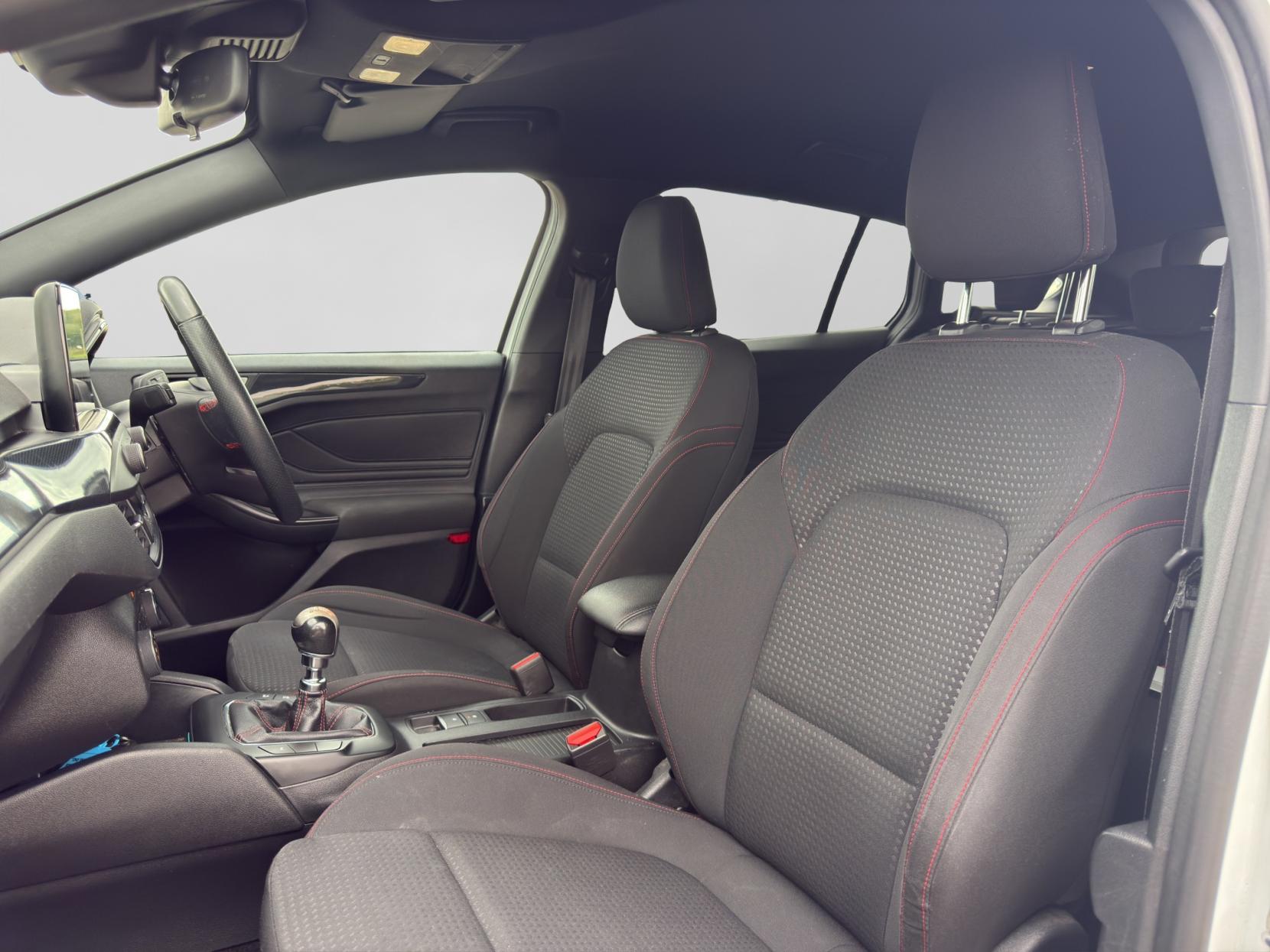 Ford Focus 1.5T EcoBoost ST-Line Estate 5dr Petrol Auto Euro 6 (s/s) (150 ps)