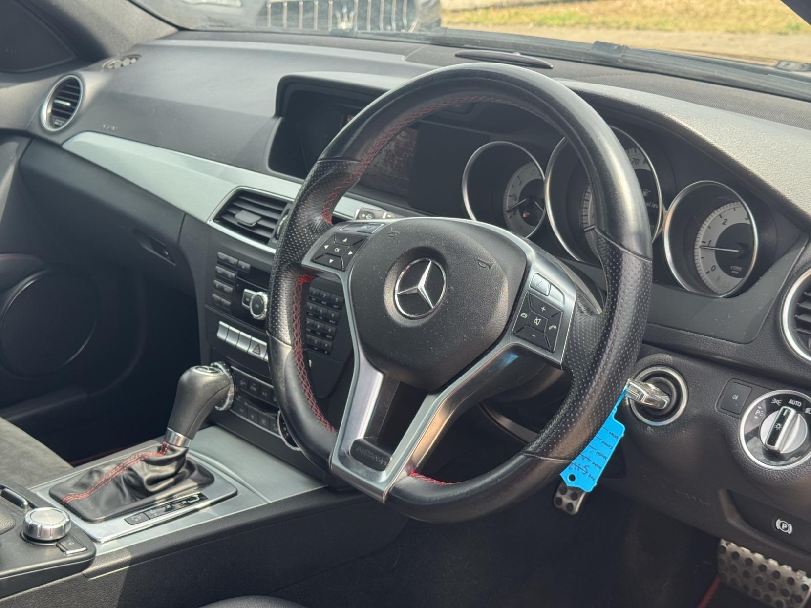 Mercedes-Benz C Class 2.1 C250 CDI BlueEfficiency AMG Sport Plus Saloon 4dr Diesel G-Tronic+ Euro 5 (s/s) (204 ps)
