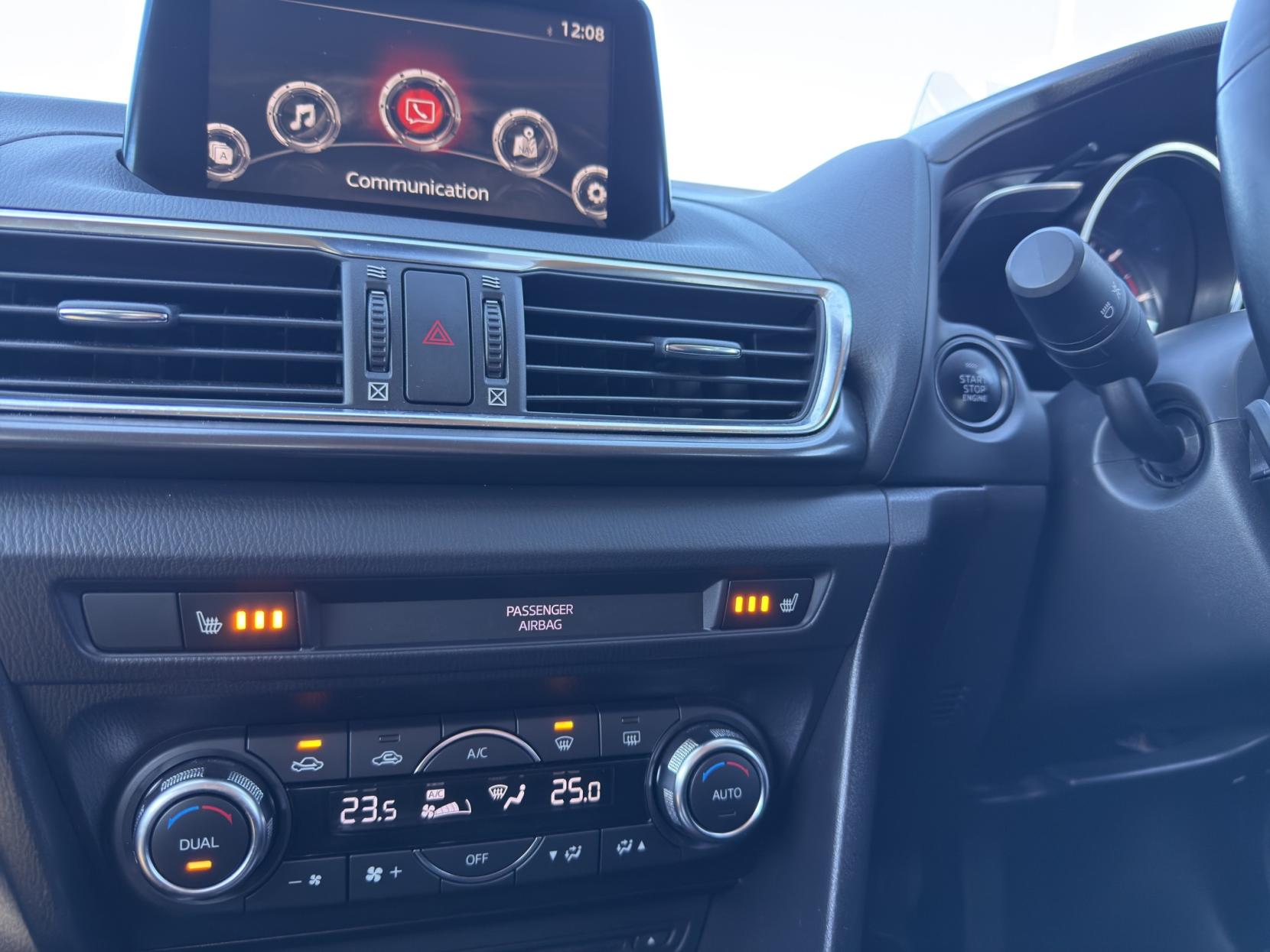 Mazda Mazda3 2.2 SKYACTIV-D Sport Nav Hatchback 5dr Diesel Auto Euro 6 (s/s) (150 ps)