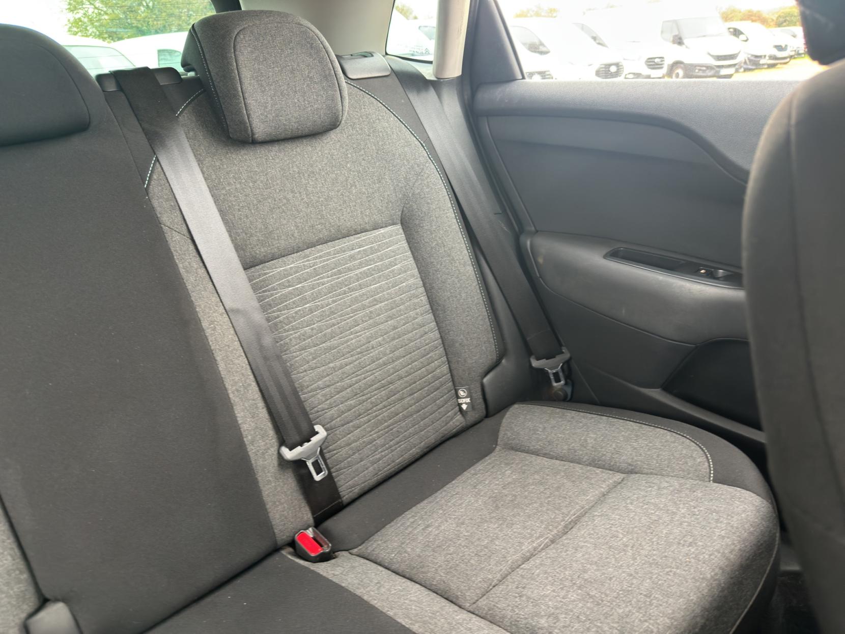 Citroen C4 1.6 BlueHDi Flair Hatchback 5dr Diesel EAT6 Euro 6 (s/s) (120 ps)