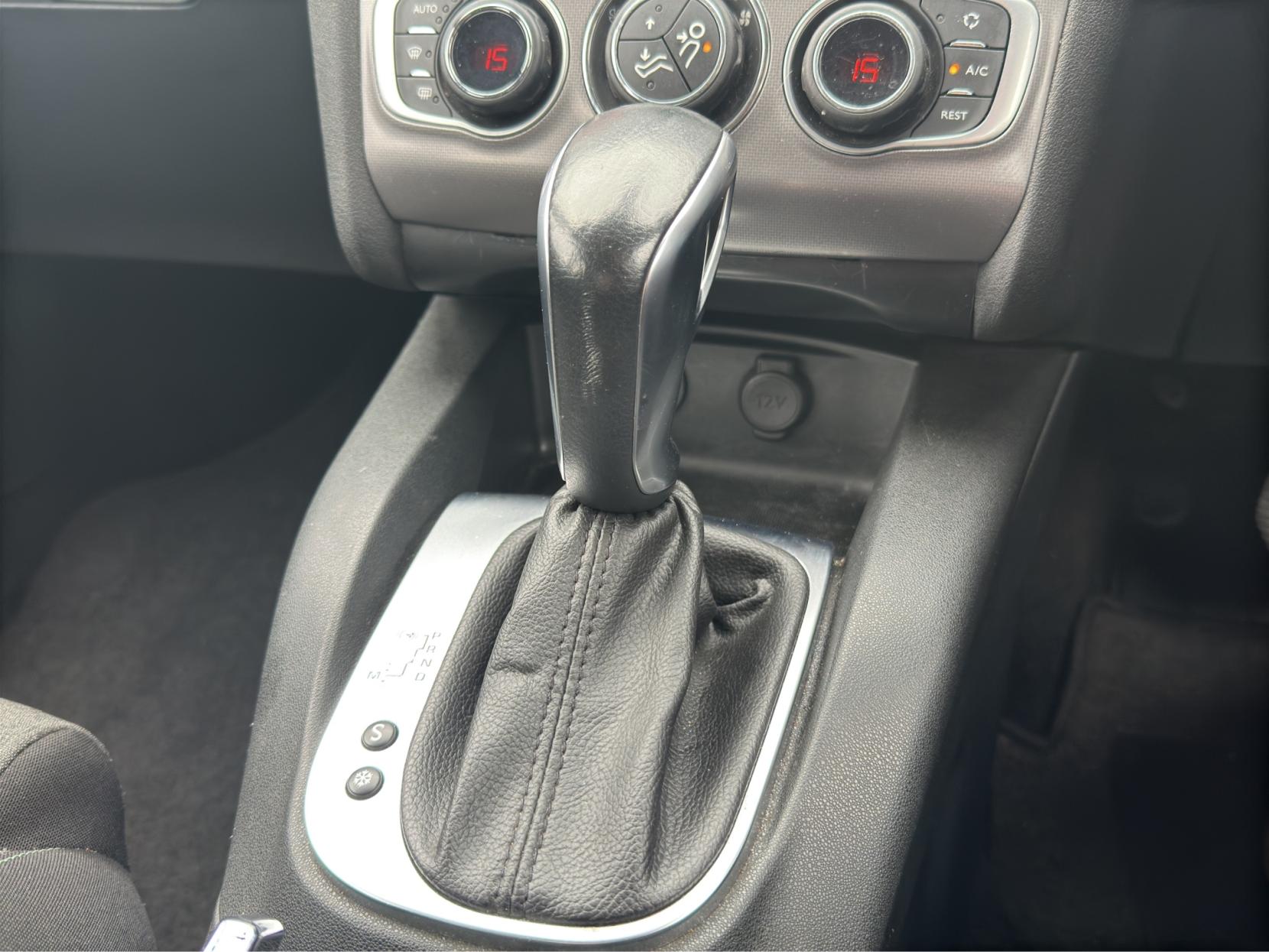 Citroen C4 1.6 BlueHDi Flair Hatchback 5dr Diesel EAT6 Euro 6 (s/s) (120 ps)