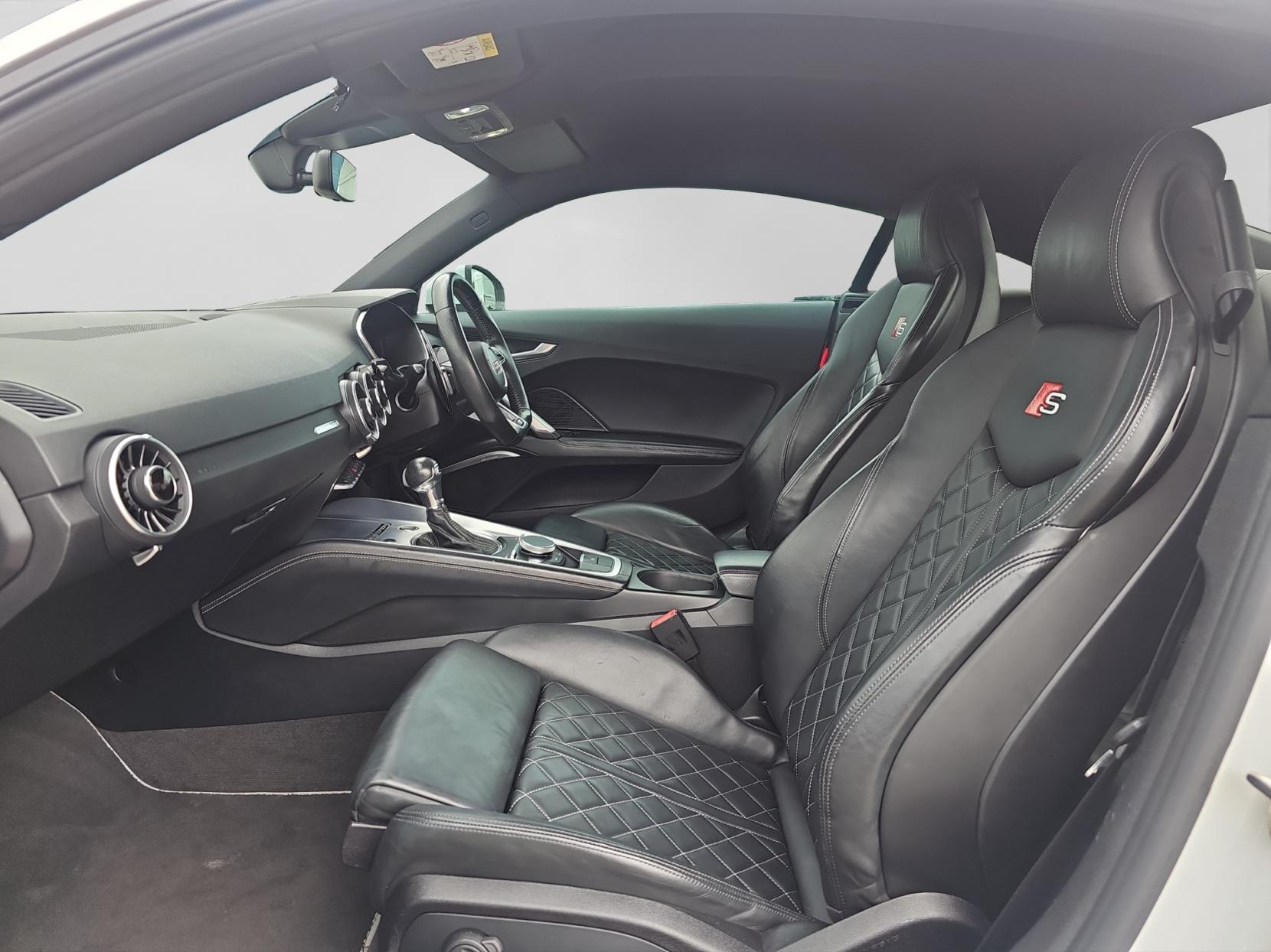 Audi TT 2.0 TFSI S line Coupe 3dr Petrol S Tronic quattro Euro 6 (s/s) (230 ps)