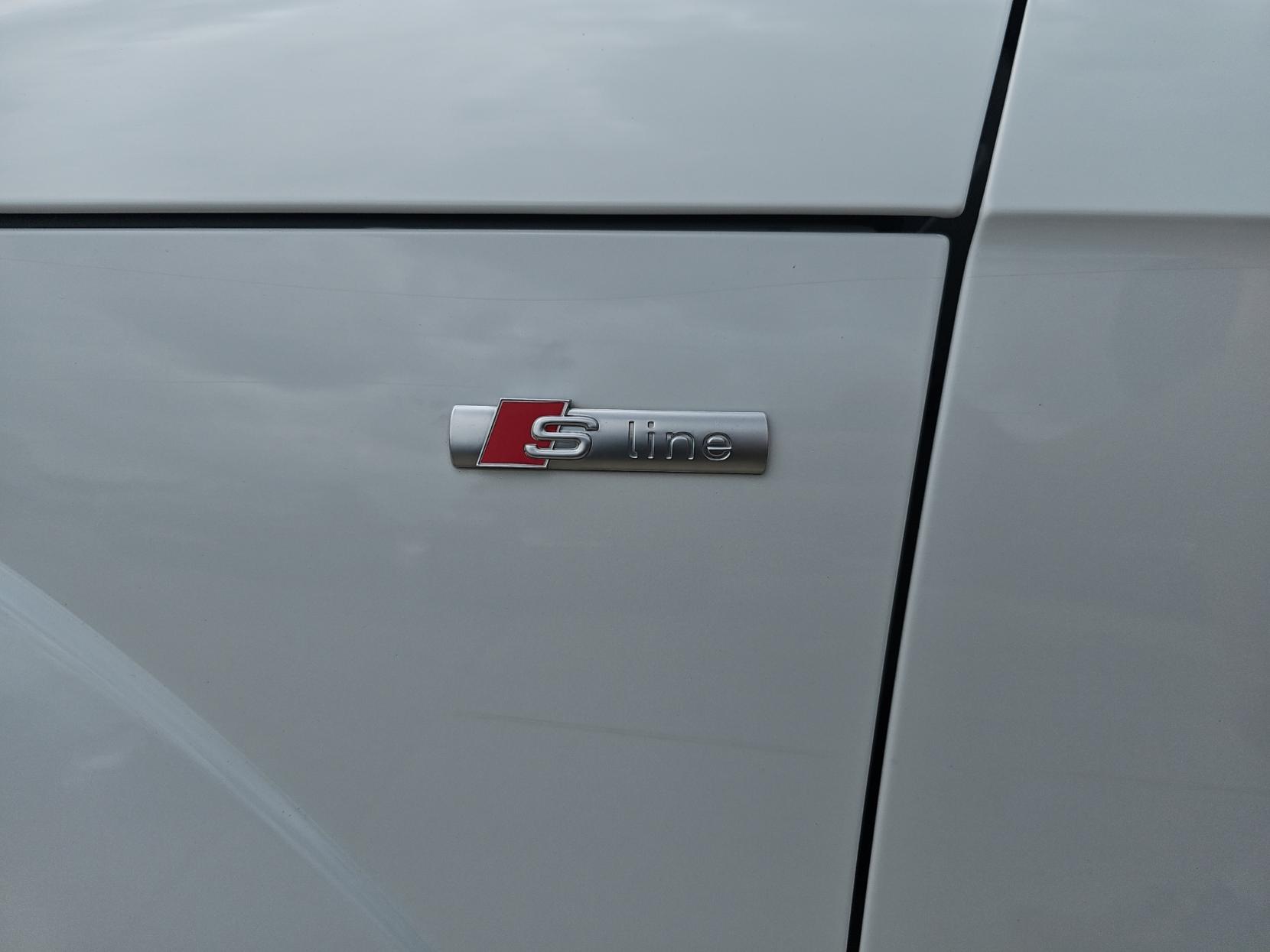 Audi TT 2.0 TFSI S line Coupe 3dr Petrol S Tronic quattro Euro 6 (s/s) (230 ps)