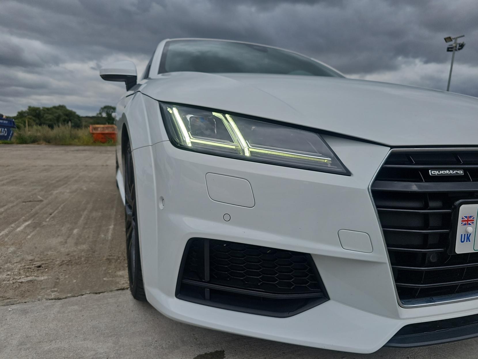 Audi TT 2.0 TFSI S line Coupe 3dr Petrol S Tronic quattro Euro 6 (s/s) (230 ps)
