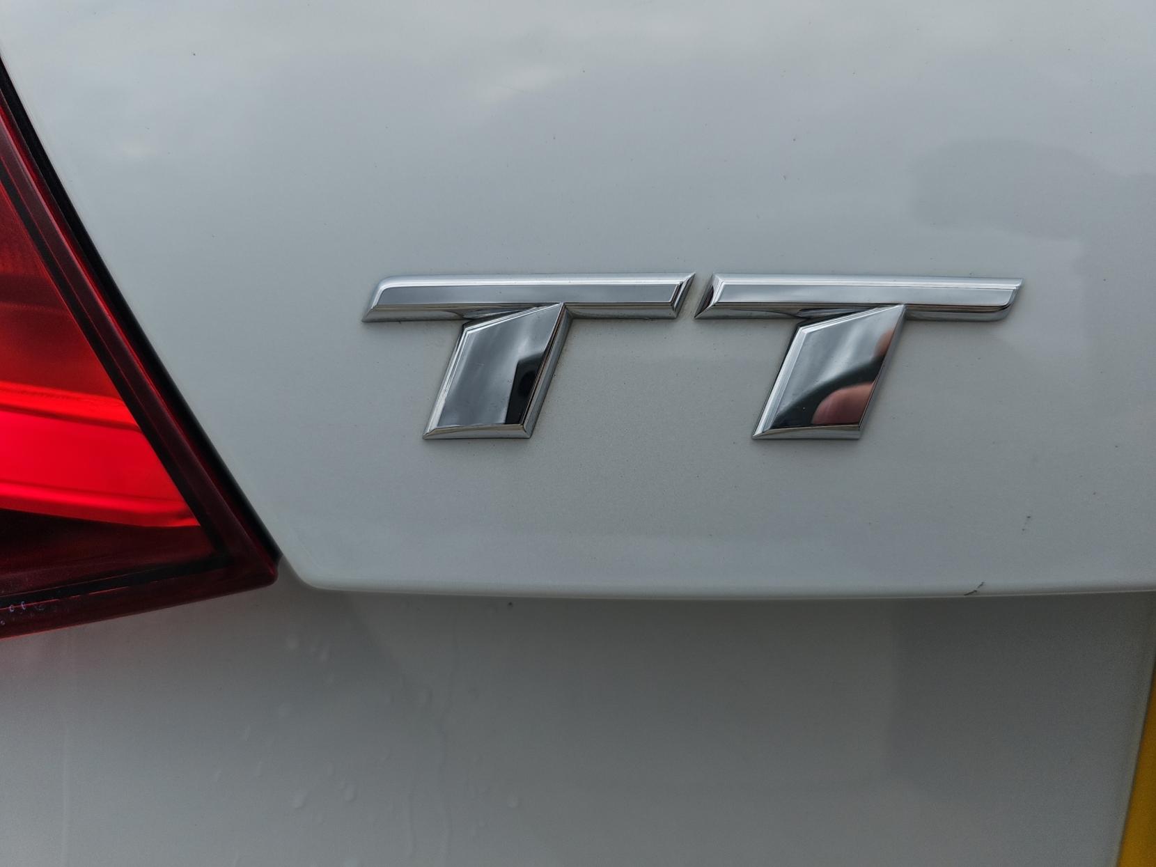 Audi TT 2.0 TFSI S line Coupe 3dr Petrol S Tronic quattro Euro 6 (s/s) (230 ps)