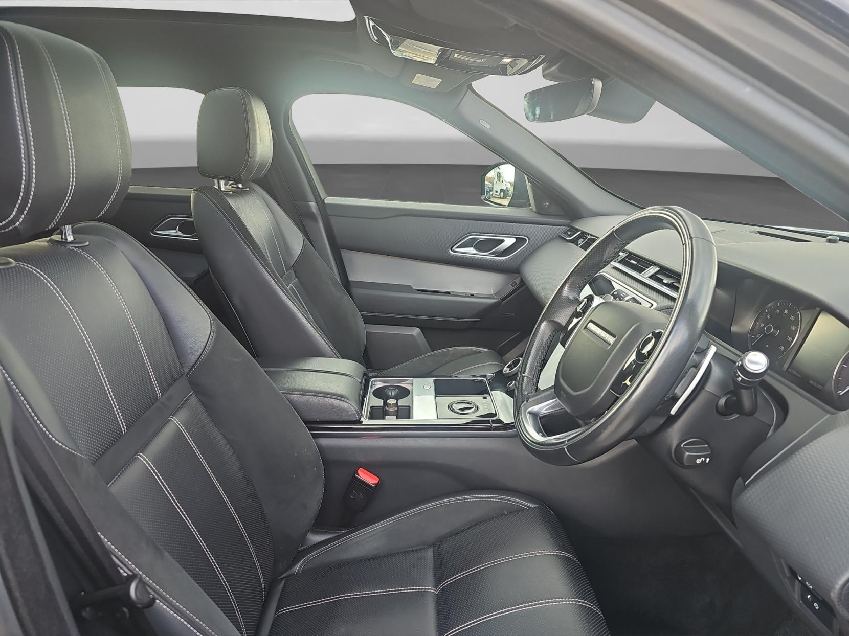 Land Rover Range Rover Velar 2.0 D180 R-Dynamic S SUV 5dr Diesel Auto 4WD Euro 6 (s/s) (180 ps)