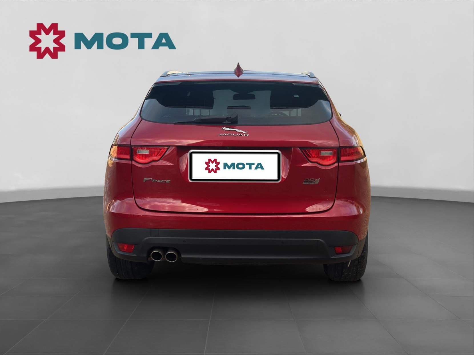 Jaguar F-PACE 2.0 D180 Portfolio SUV 5dr Diesel Auto AWD Euro 6 (s/s) (180 ps)