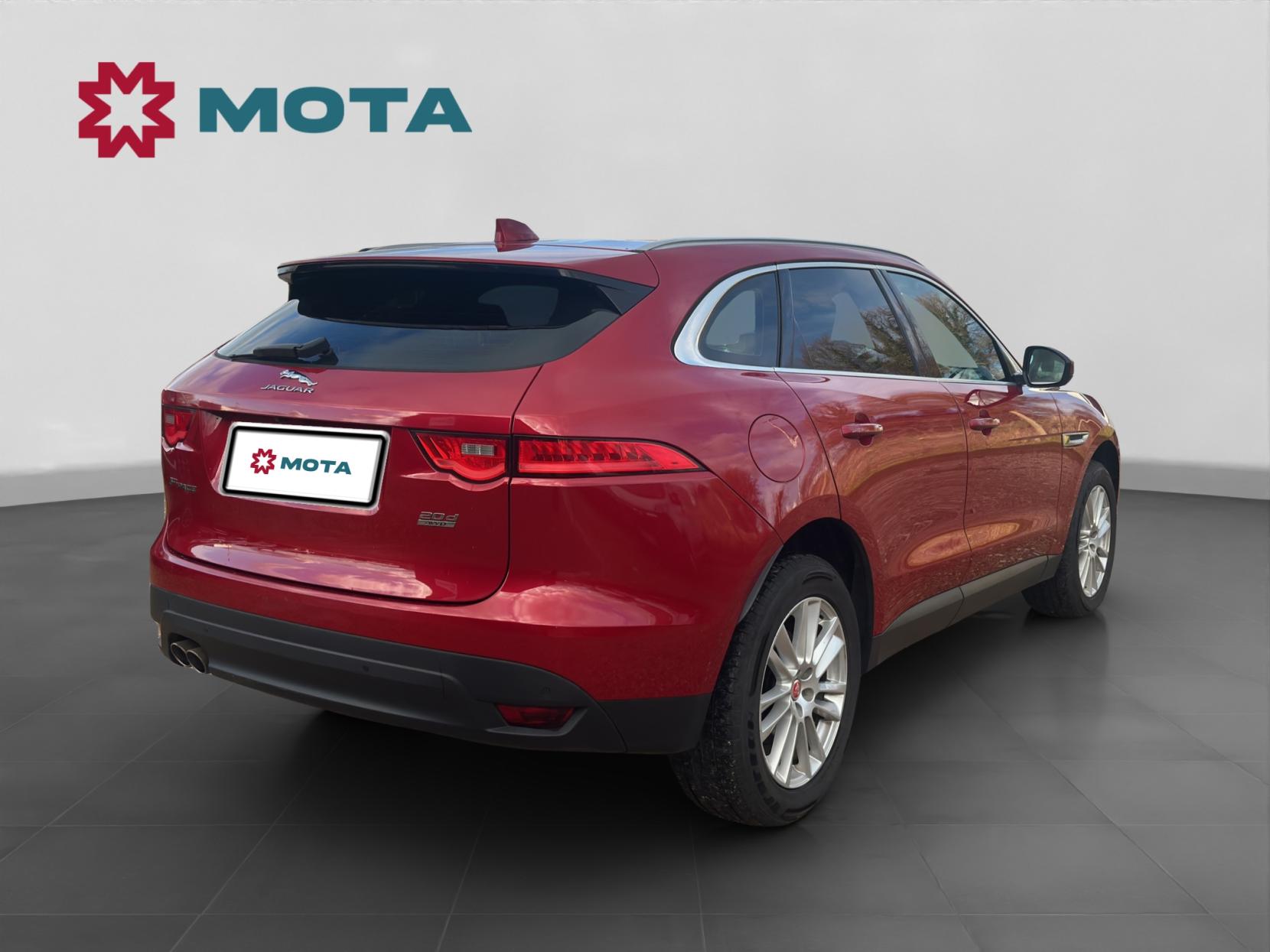 Jaguar F-PACE 2.0 D180 Portfolio SUV 5dr Diesel Auto AWD Euro 6 (s/s) (180 ps)