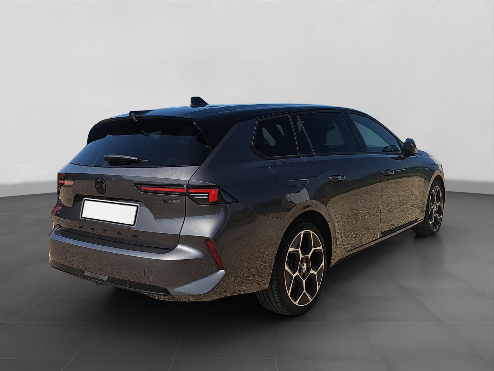 Vauxhall Astra 1.6 12.4kWh GS Sports Tourer 5dr Petrol Plug-in Hybrid Auto Euro 6 (s/s) (180 ps)
