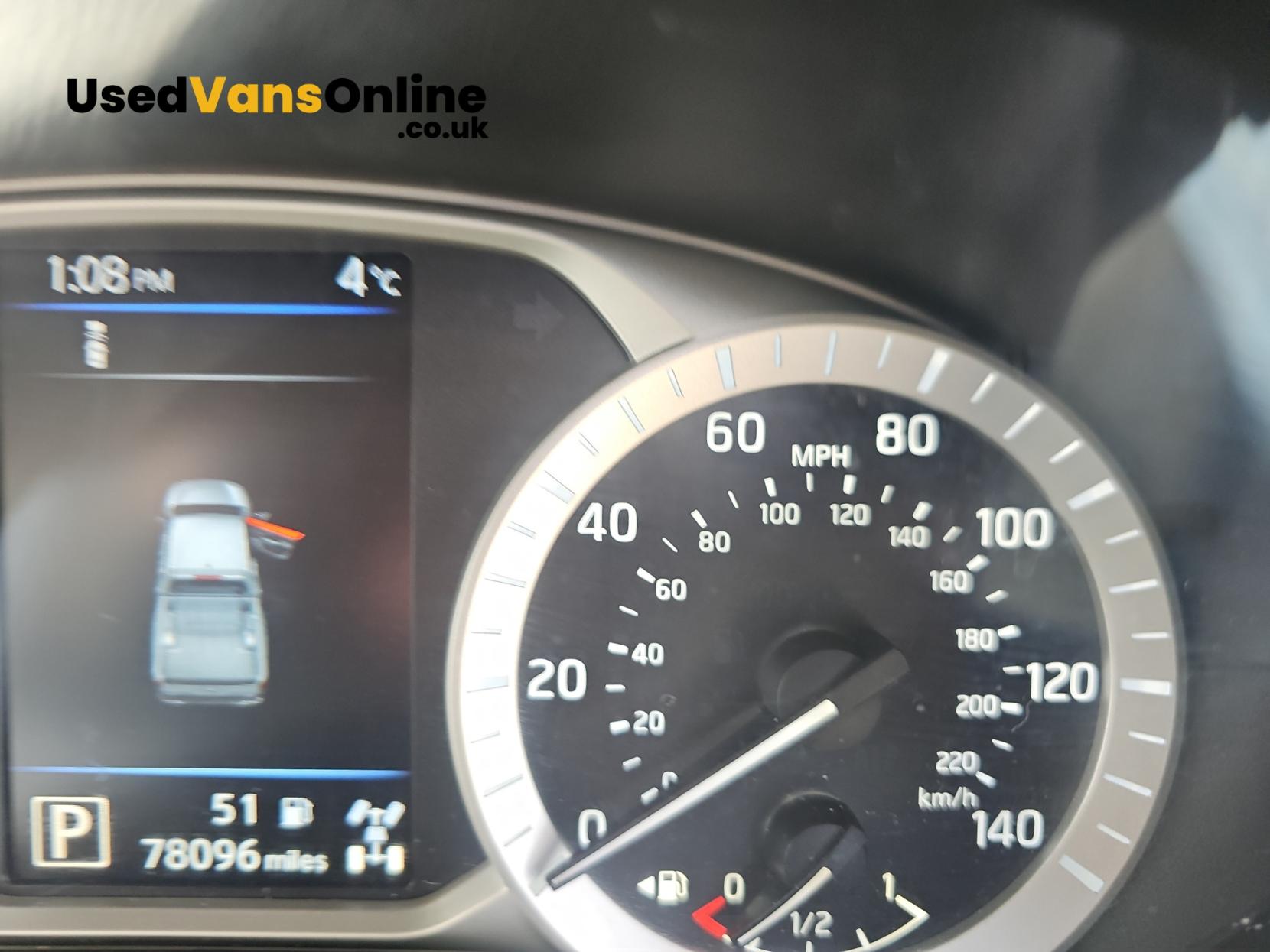 Nissan Navara 2.3 dCi N-Guard Pickup Double Cab 4dr Diesel Auto 4WD Euro 6 (190 ps)