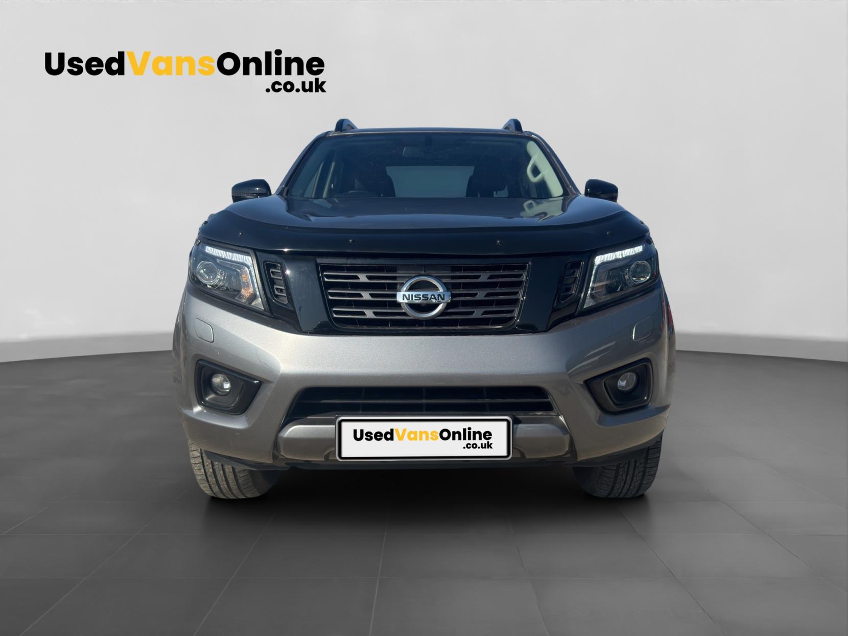 Nissan Navara 2.3 dCi N-Guard Pickup Double Cab 4dr Diesel Auto 4WD Euro 6 (190 ps)