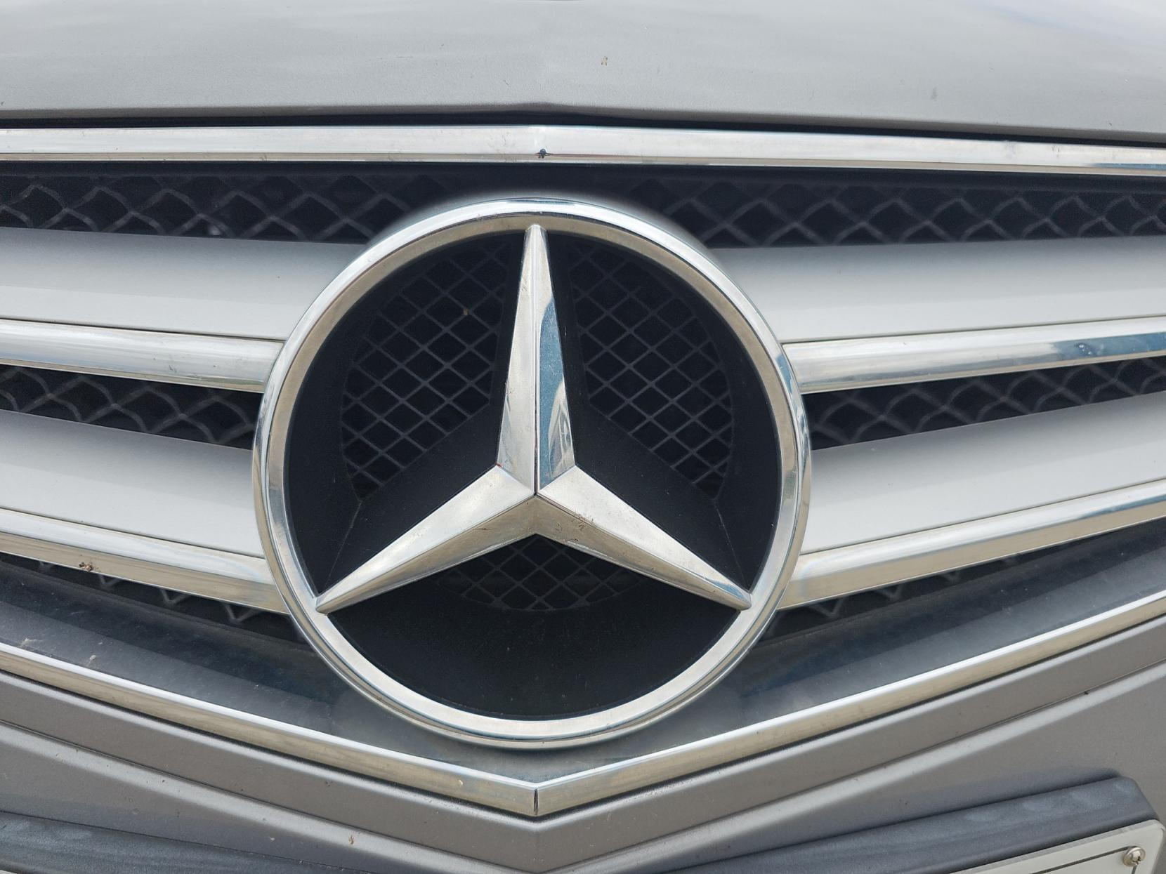 Mercedes-Benz E Class 1.8 E250 BlueEfficiency Sport Cabriolet 2dr Petrol G-Tronic+ Euro 5 (s/s) (204 ps)