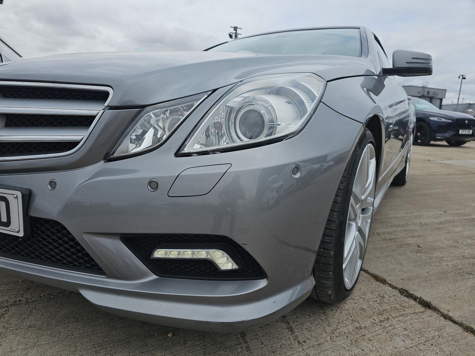 Mercedes-Benz E Class 1.8 E250 BlueEfficiency Sport Cabriolet 2dr Petrol G-Tronic+ Euro 5 (s/s) (204 ps)