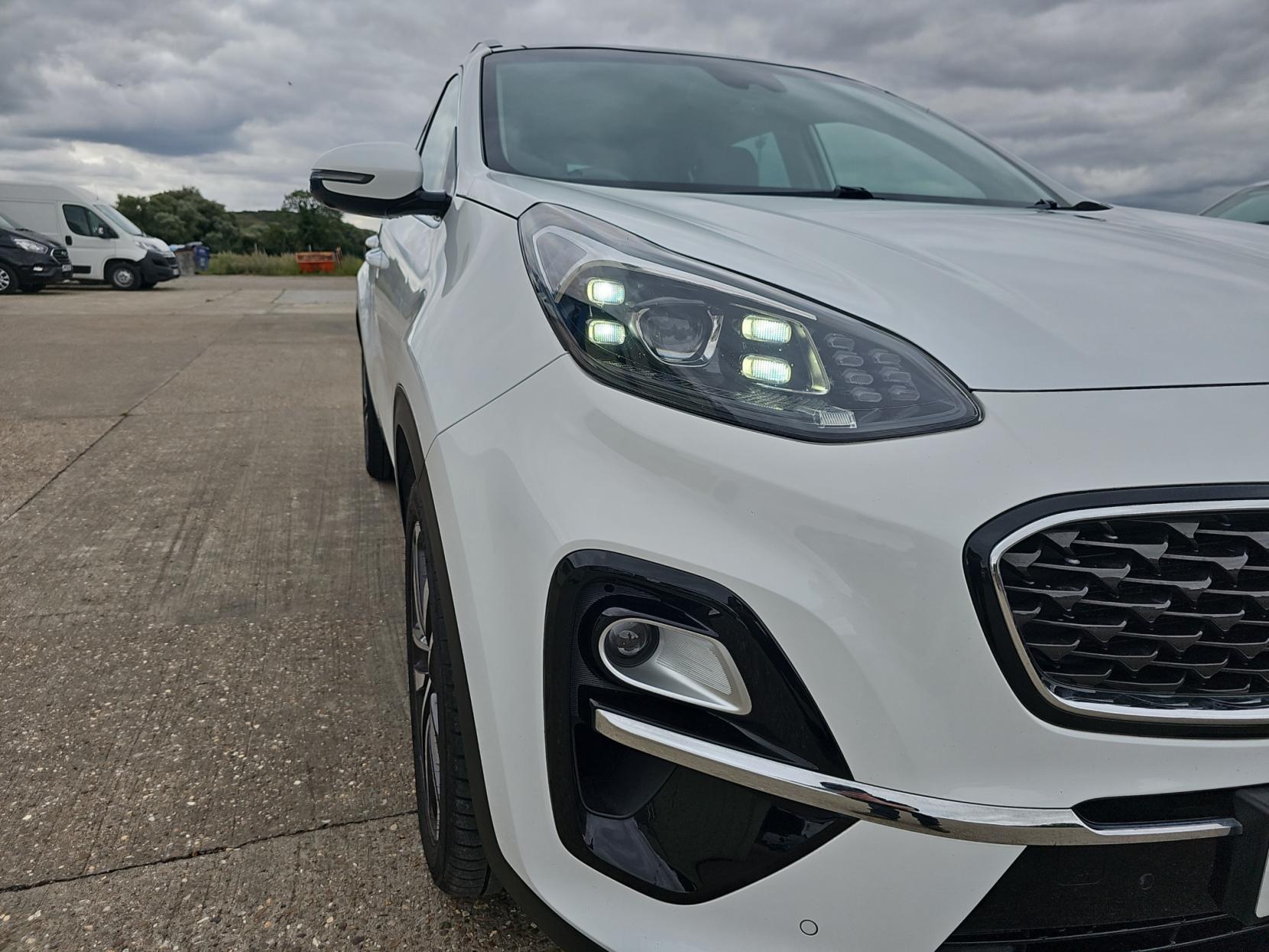 Kia Sportage 1.6 CRDi 4 SUV 5dr Diesel Manual Euro 6 (s/s) (134 bhp)