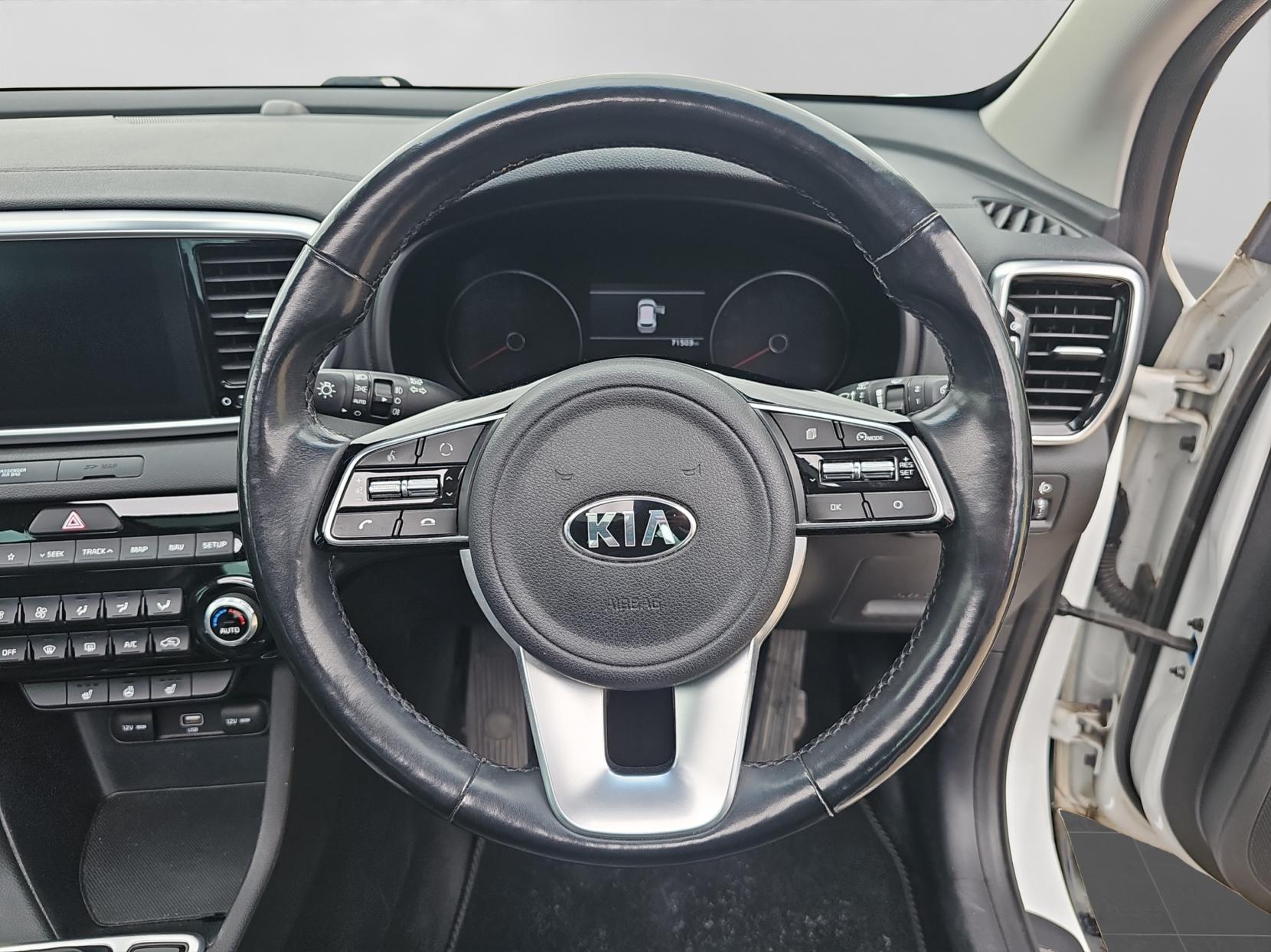 Kia Sportage 1.6 CRDi 4 SUV 5dr Diesel Manual Euro 6 (s/s) (134 bhp)