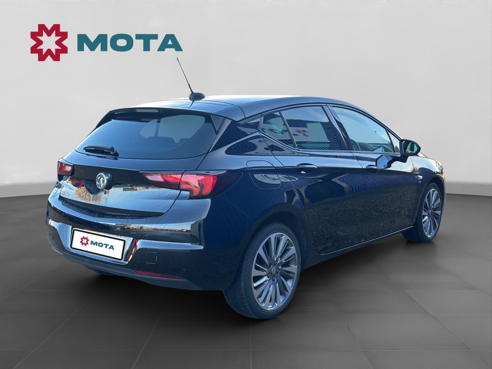 Vauxhall Astra 1.5 Turbo D SRi VX Line Nav Hatchback 5dr Diesel Manual Euro 6 (s/s) (122 ps)