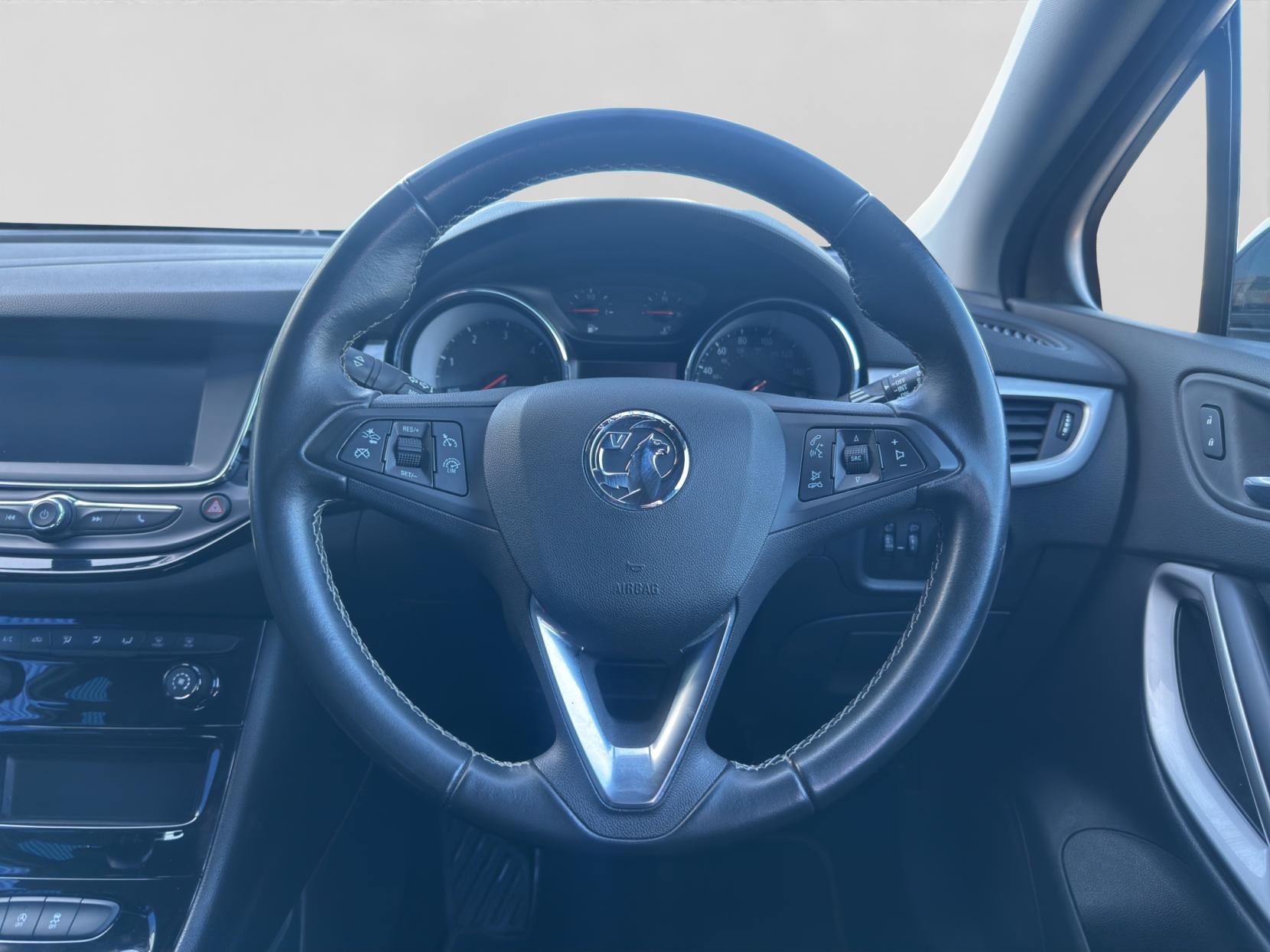 Vauxhall Astra 1.5 Turbo D SRi VX Line Nav Hatchback 5dr Diesel Manual Euro 6 (s/s) (122 ps)