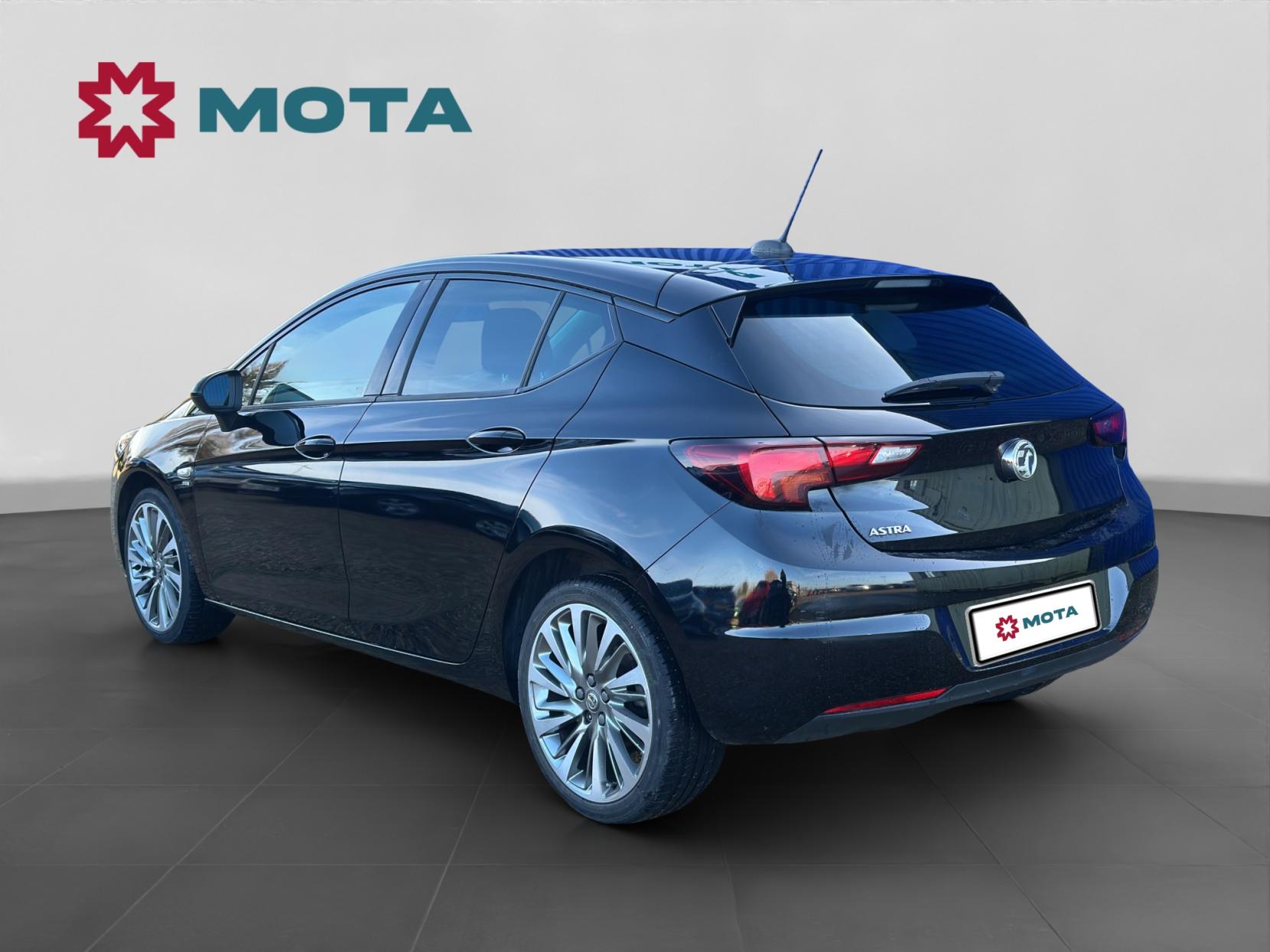 Vauxhall Astra 1.5 Turbo D SRi VX Line Nav Hatchback 5dr Diesel Manual Euro 6 (s/s) (122 ps)