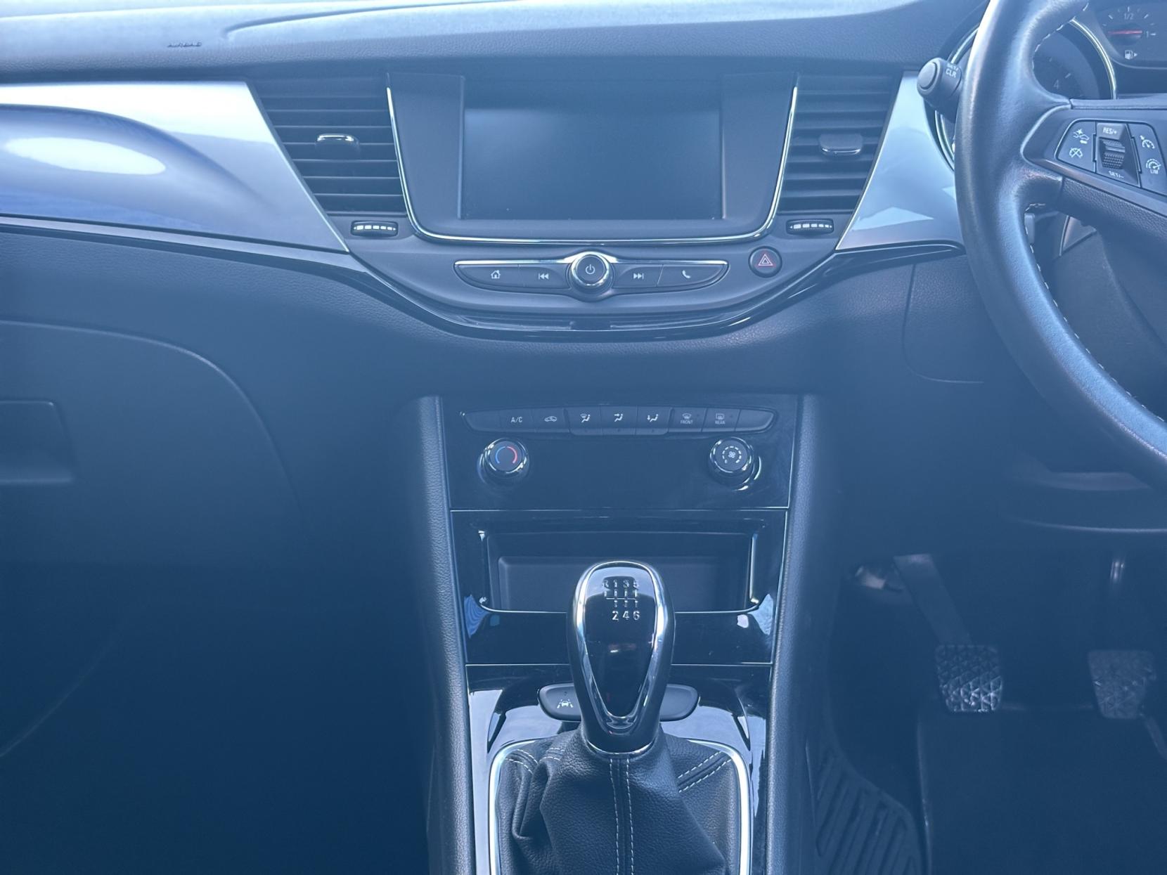 Vauxhall Astra 1.5 Turbo D SRi VX Line Nav Hatchback 5dr Diesel Manual Euro 6 (s/s) (122 ps)