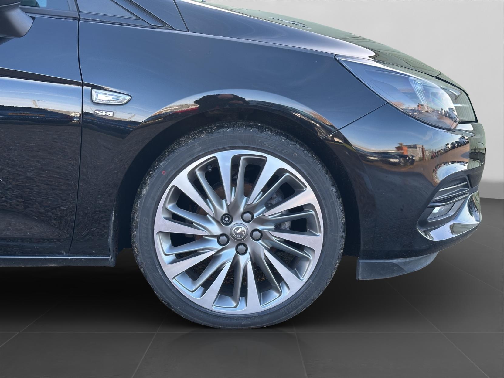 Vauxhall Astra 1.5 Turbo D SRi VX Line Nav Hatchback 5dr Diesel Manual Euro 6 (s/s) (122 ps)