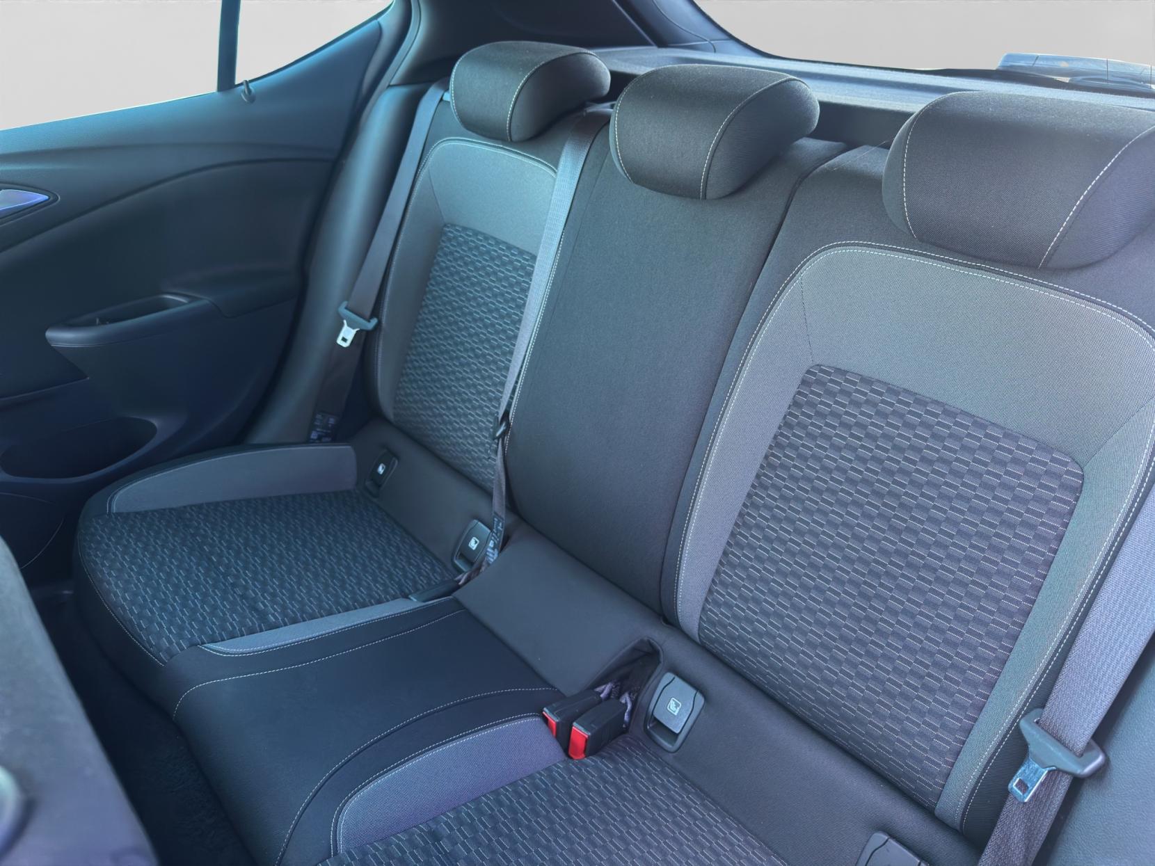 Vauxhall Astra 1.5 Turbo D SRi VX Line Nav Hatchback 5dr Diesel Manual Euro 6 (s/s) (122 ps)