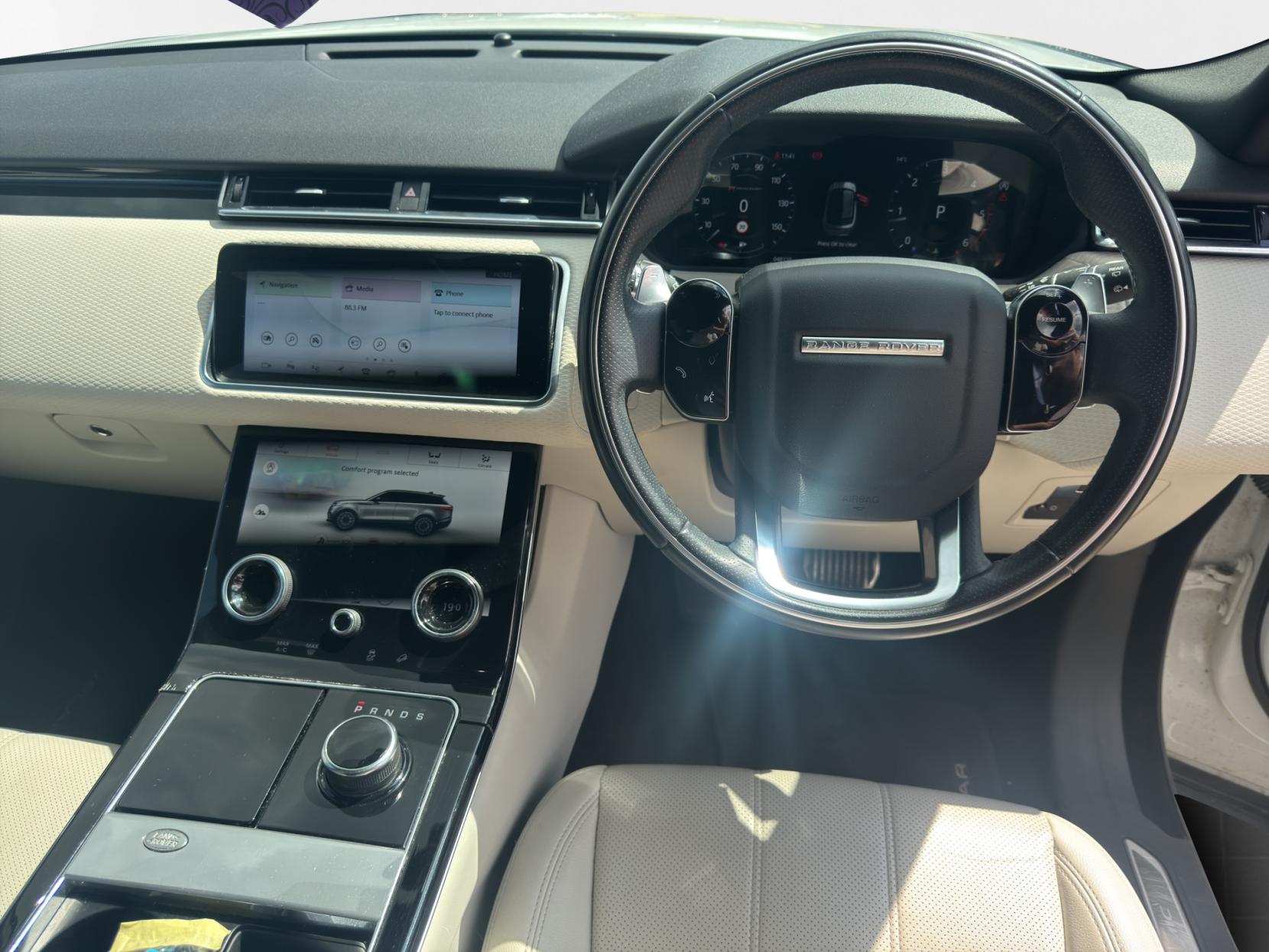 Land Rover Range Rover Velar 2.0 D180 R-Dynamic SE SUV 5dr Diesel Auto 4WD Euro 6 (s/s) (180 ps)