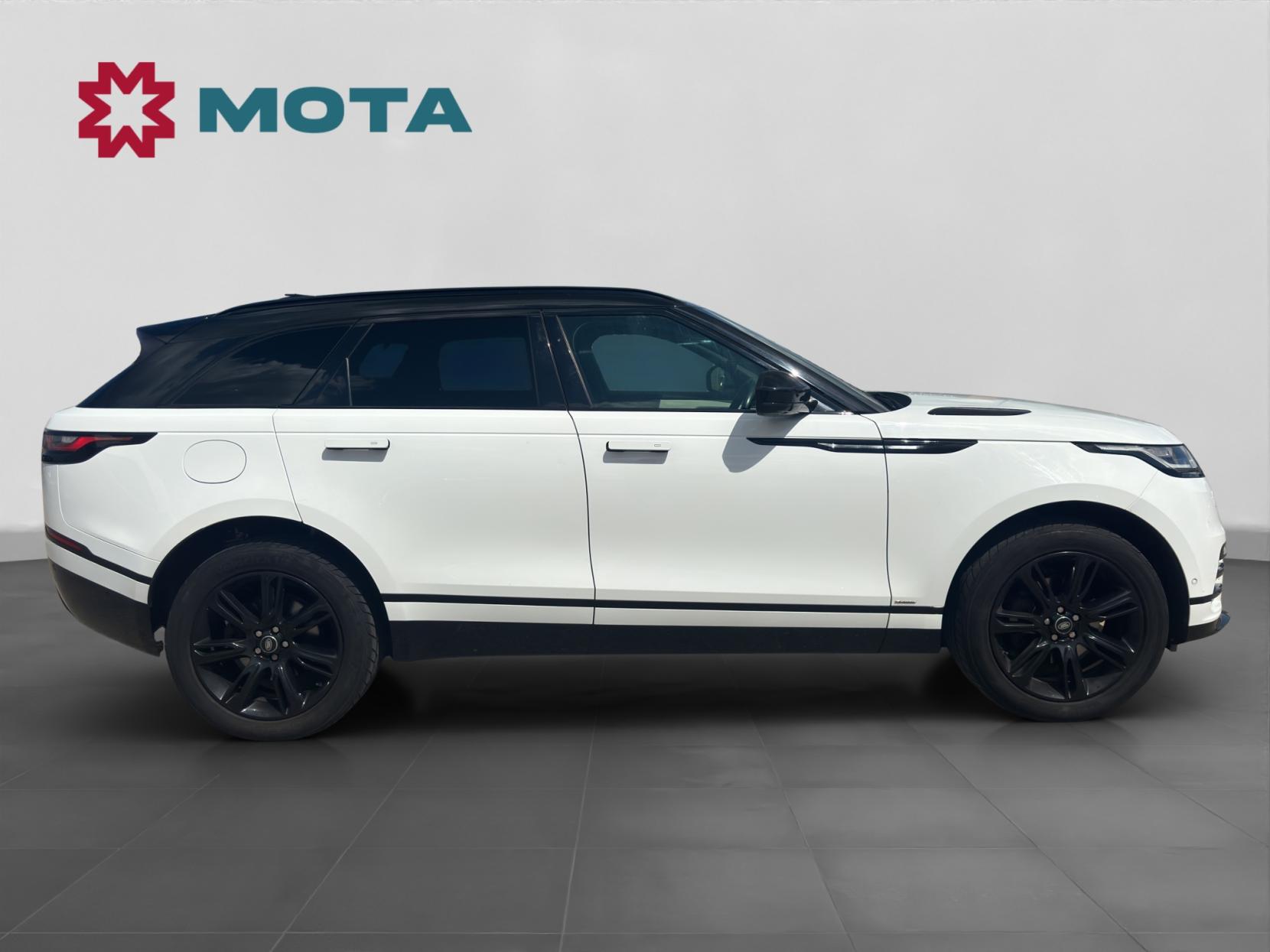 Land Rover Range Rover Velar 2.0 D180 R-Dynamic SE SUV 5dr Diesel Auto 4WD Euro 6 (s/s) (180 ps)