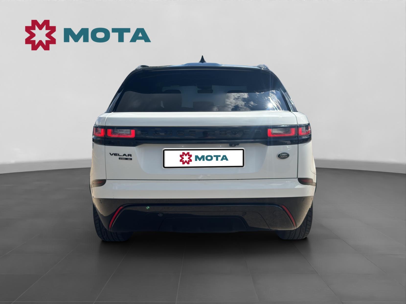 Land Rover Range Rover Velar 2.0 D180 R-Dynamic SE SUV 5dr Diesel Auto 4WD Euro 6 (s/s) (180 ps)