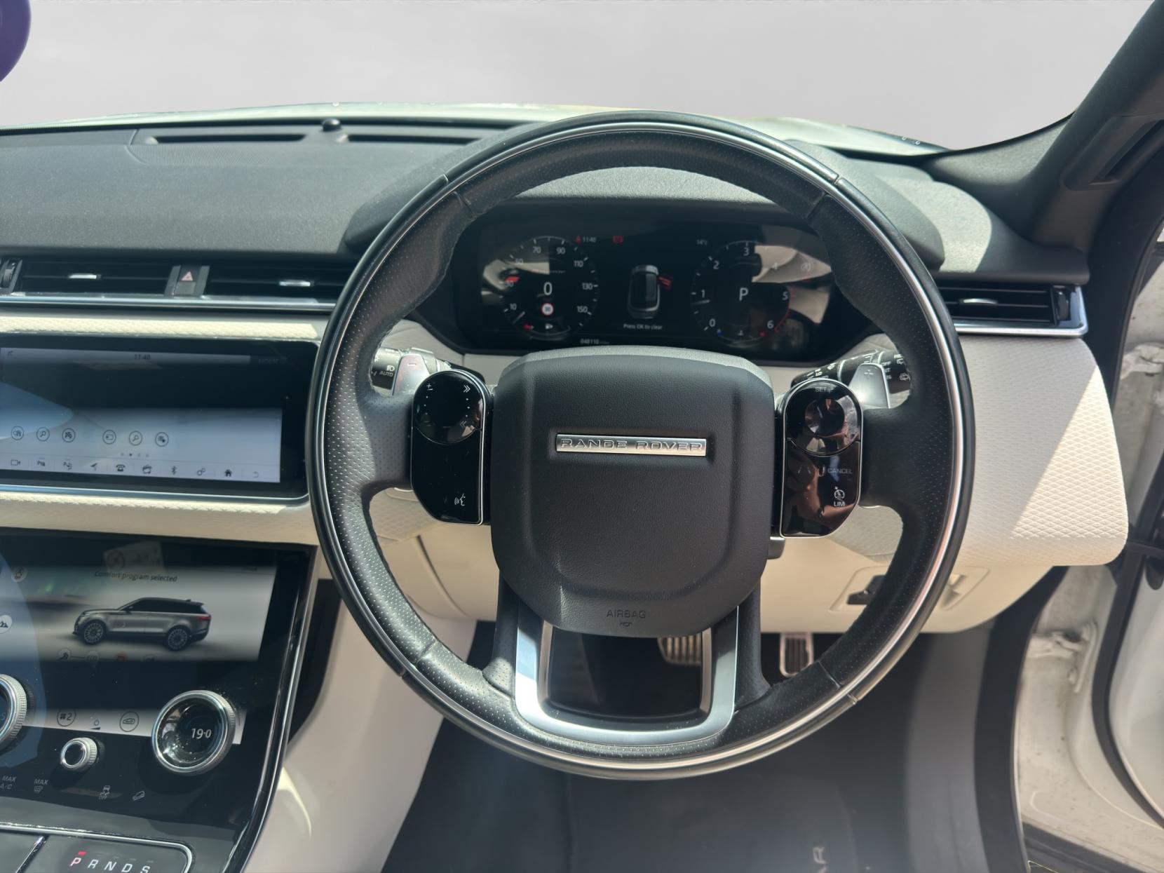 Land Rover Range Rover Velar 2.0 D180 R-Dynamic SE SUV 5dr Diesel Auto 4WD Euro 6 (s/s) (180 ps)