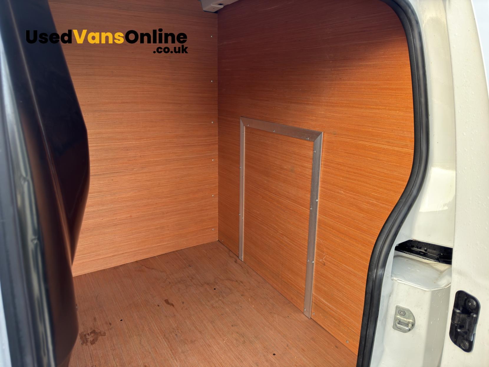 Nissan NV250 1.5 dCi Acenta Panel Van 5dr Diesel Manual L2 Euro 6 (s/s) (95 ps)