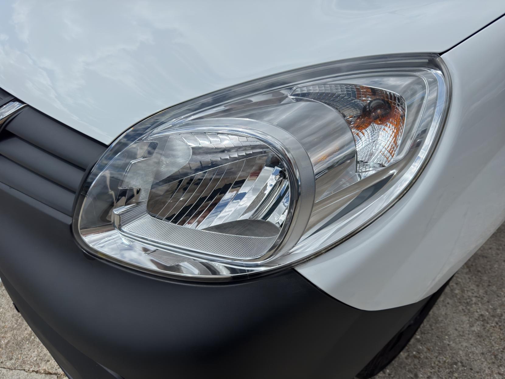Nissan NV250 1.5 dCi Acenta Panel Van 5dr Diesel Manual L2 Euro 6 (s/s) (95 ps)