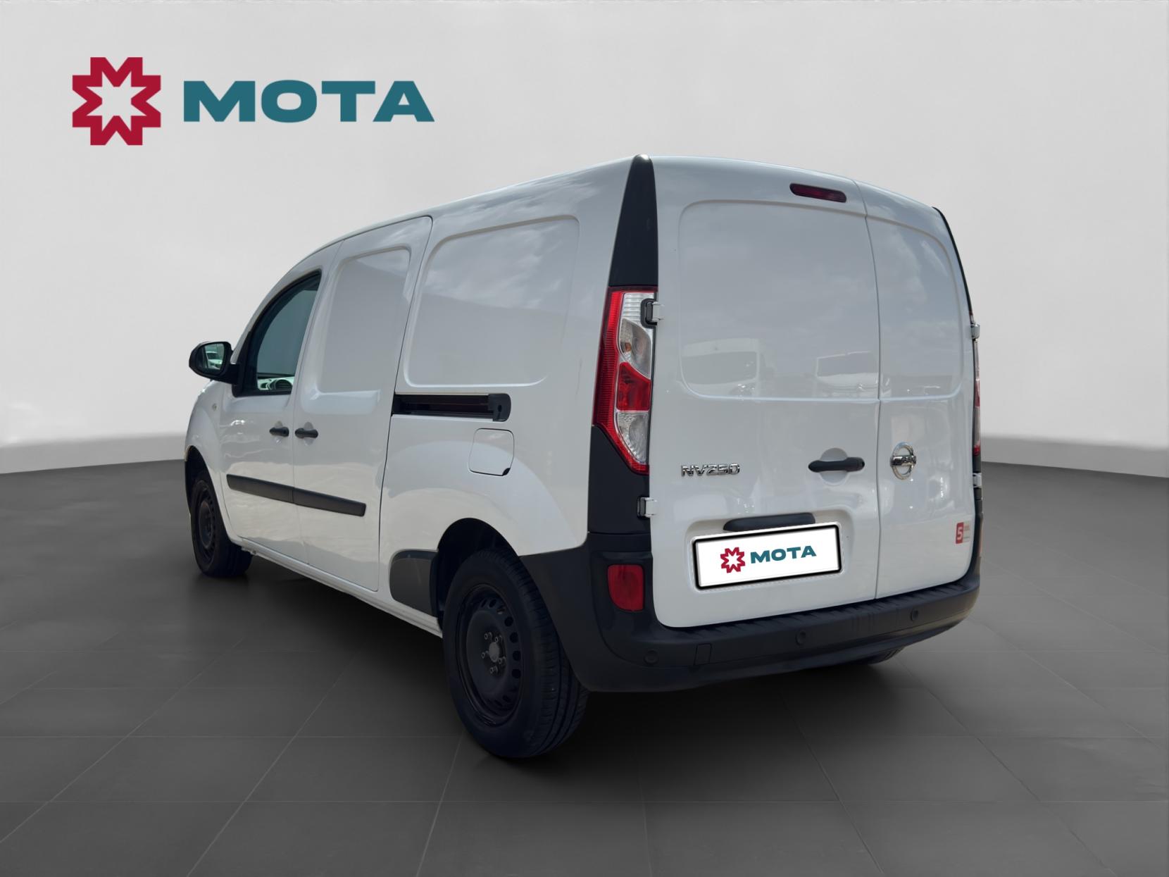 Nissan NV250 1.5 dCi Acenta Panel Van 5dr Diesel Manual L2 Euro 6 (s/s) (95 ps)