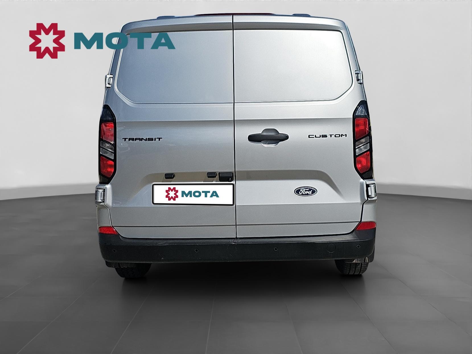 Ford Transit Custom 2.0 280 EcoBlue Trend Panel Van 5dr Diesel Auto L2 H1 Euro 6 (s/s) (136 ps)