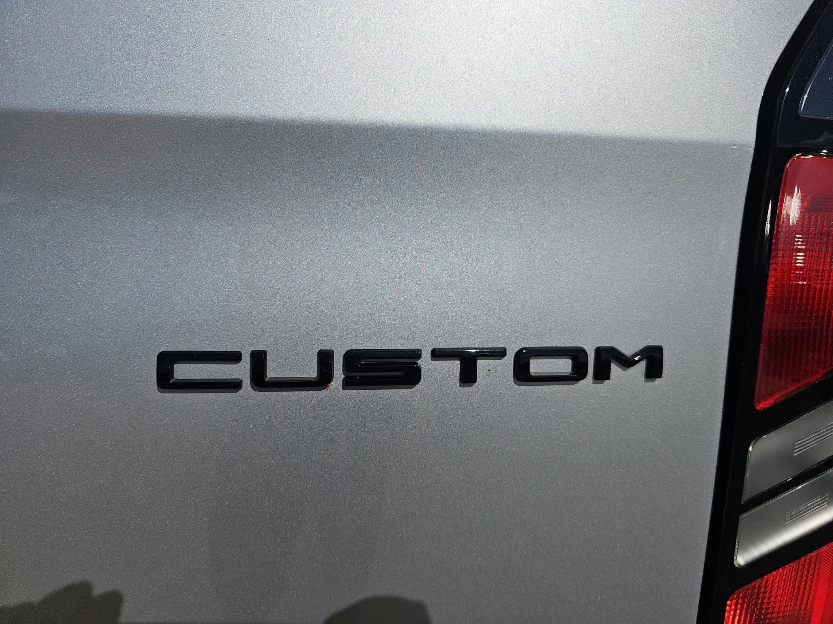 Ford Transit Custom 2.0 280 EcoBlue Trend Panel Van 5dr Diesel Auto L2 H1 Euro 6 (s/s) (136 ps)