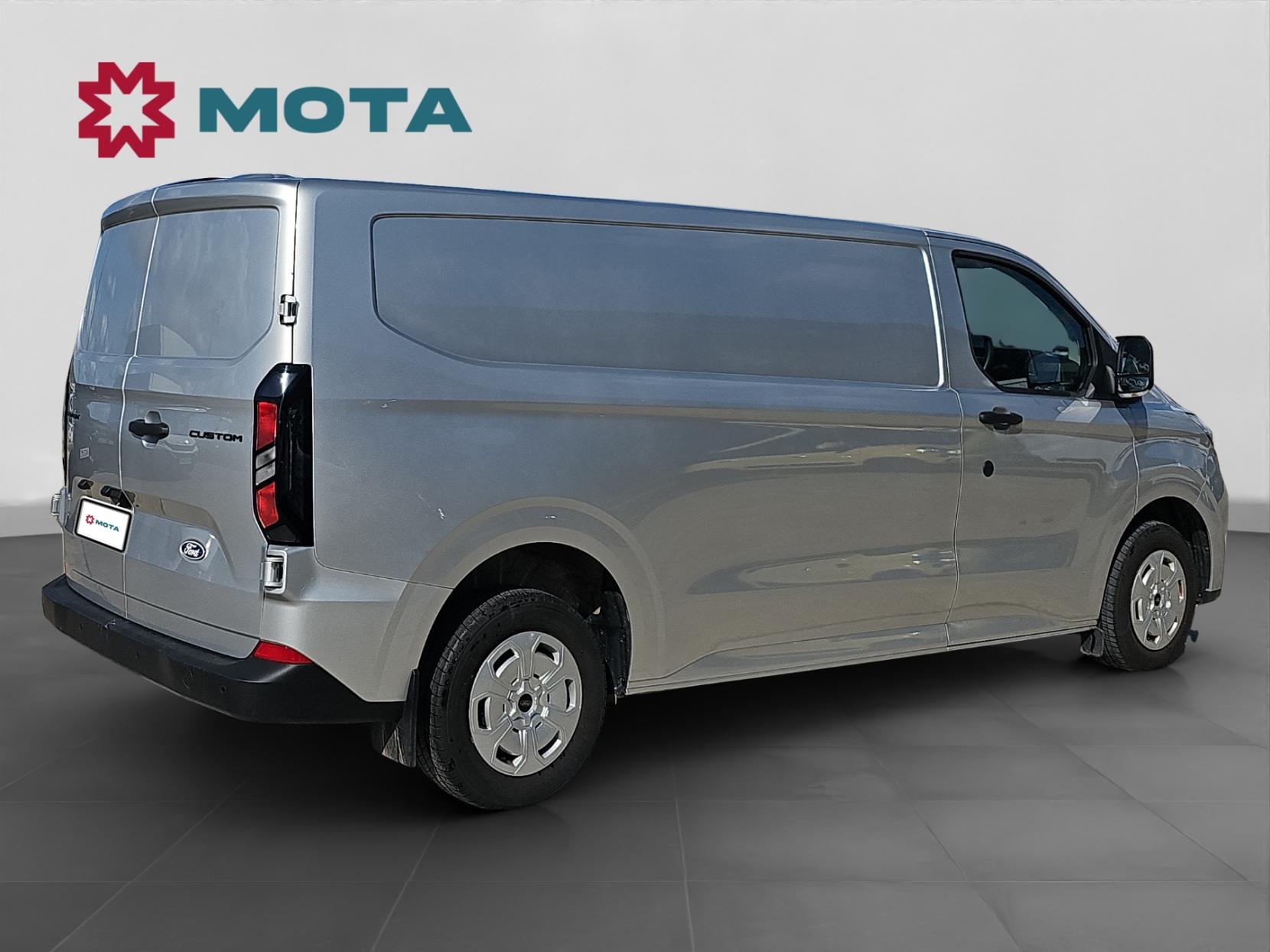 Ford Transit Custom 2.0 280 EcoBlue Trend Panel Van 5dr Diesel Auto L2 H1 Euro 6 (s/s) (136 ps)