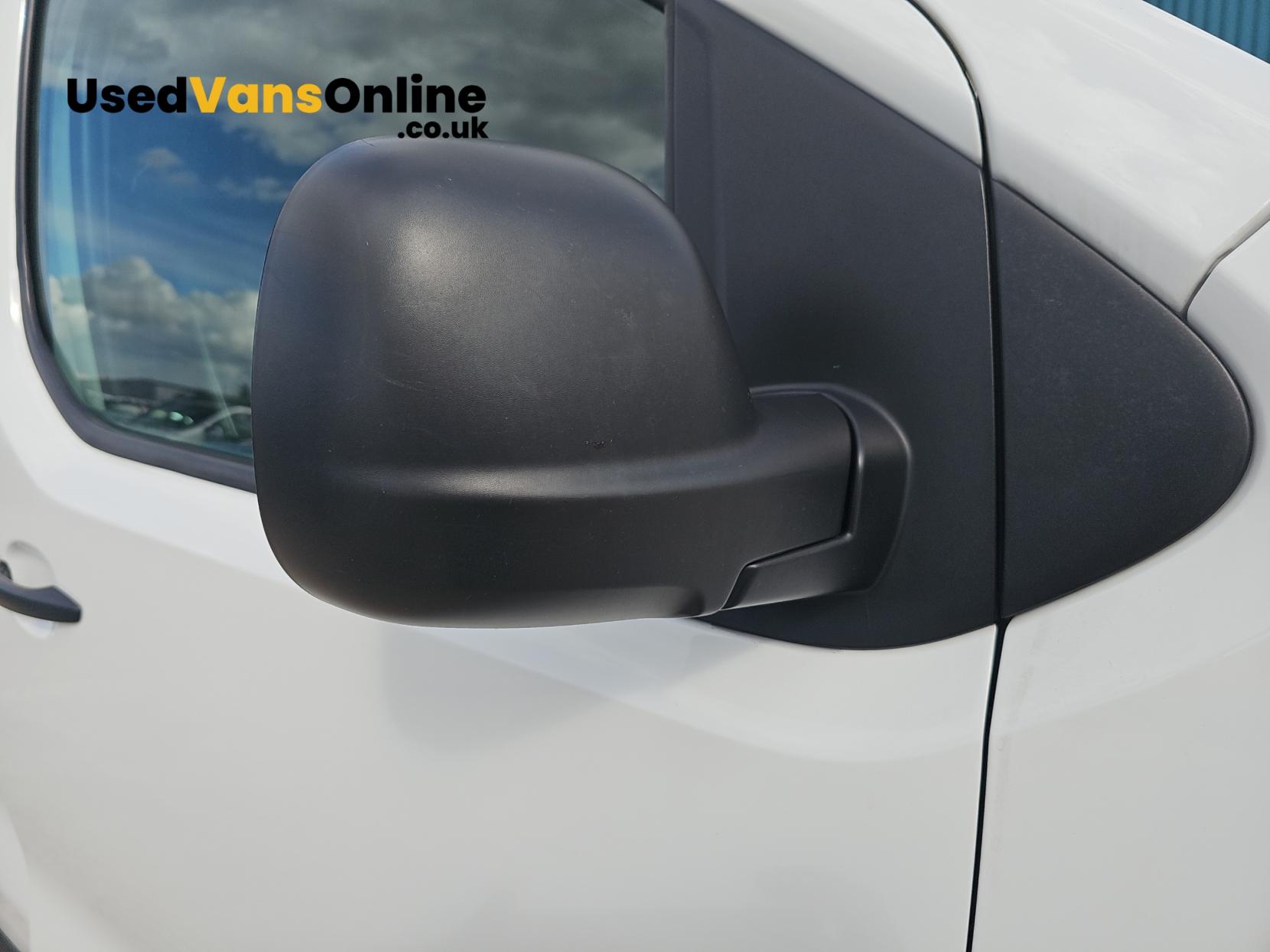Citroen Dispatch 2.0 BlueHDi 1400 Enterprise M Panel Van 6dr Diesel Manual FWD 2 Euro 6 (s/s) (120 ps)