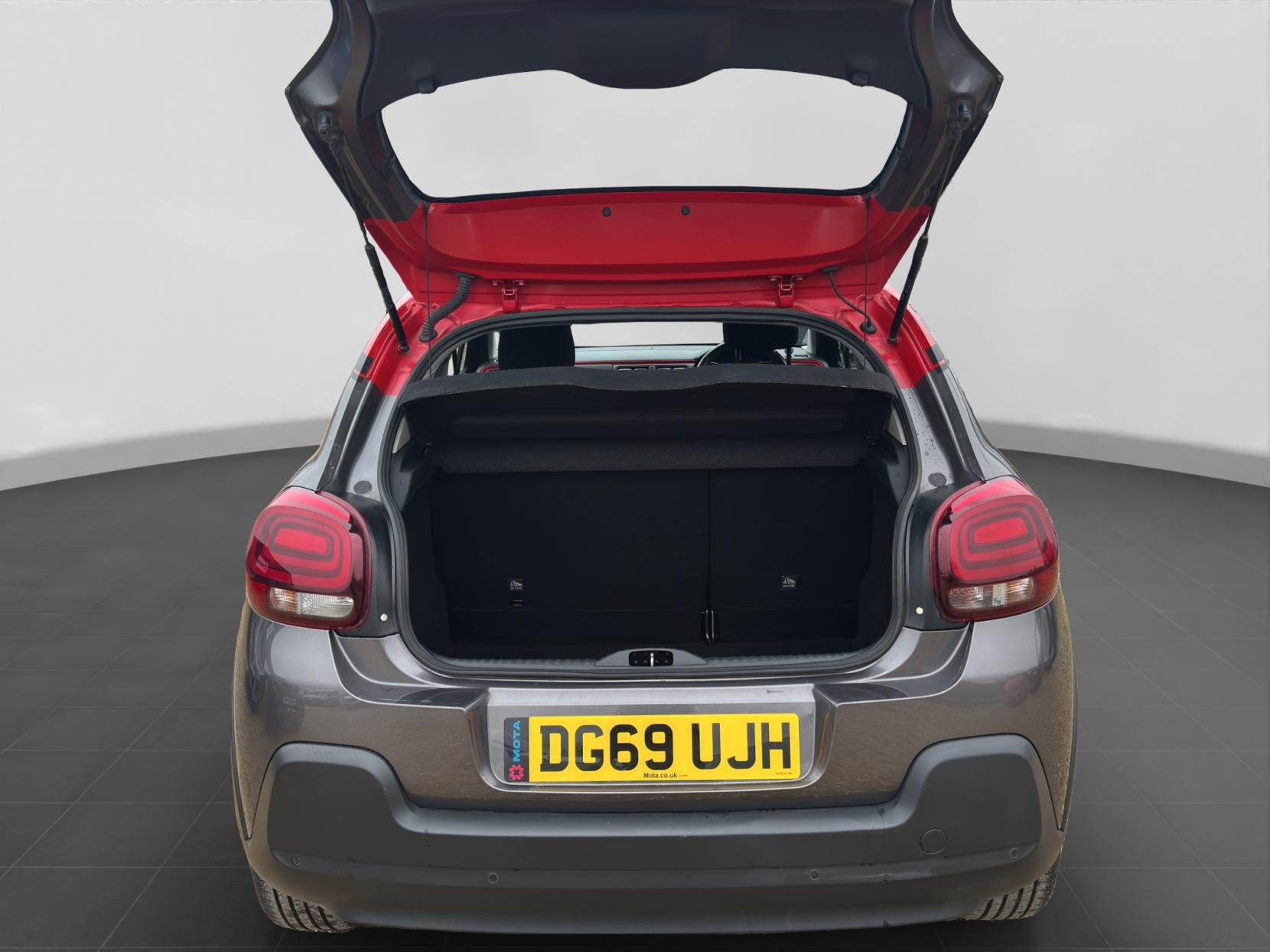 Citroen C3 1.2 PureTech Flair Nav Edition Hatchback 5dr Petrol Manual Euro 6 (s/s) (83 ps)