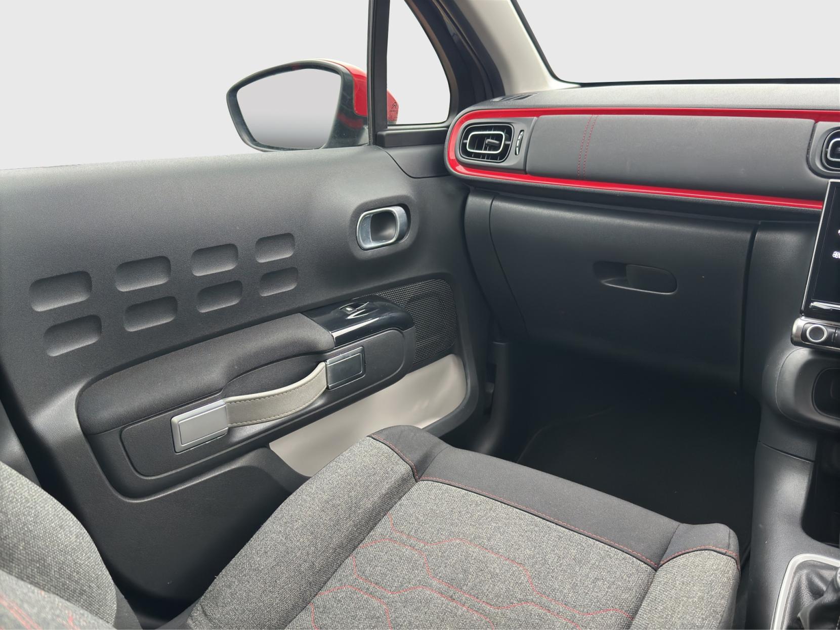 Citroen C3 1.2 PureTech Flair Nav Edition Hatchback 5dr Petrol Manual Euro 6 (s/s) (83 ps)