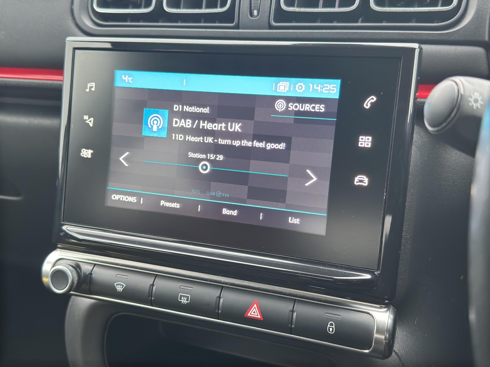 Citroen C3 1.2 PureTech Flair Nav Edition Hatchback 5dr Petrol Manual Euro 6 (s/s) (83 ps)