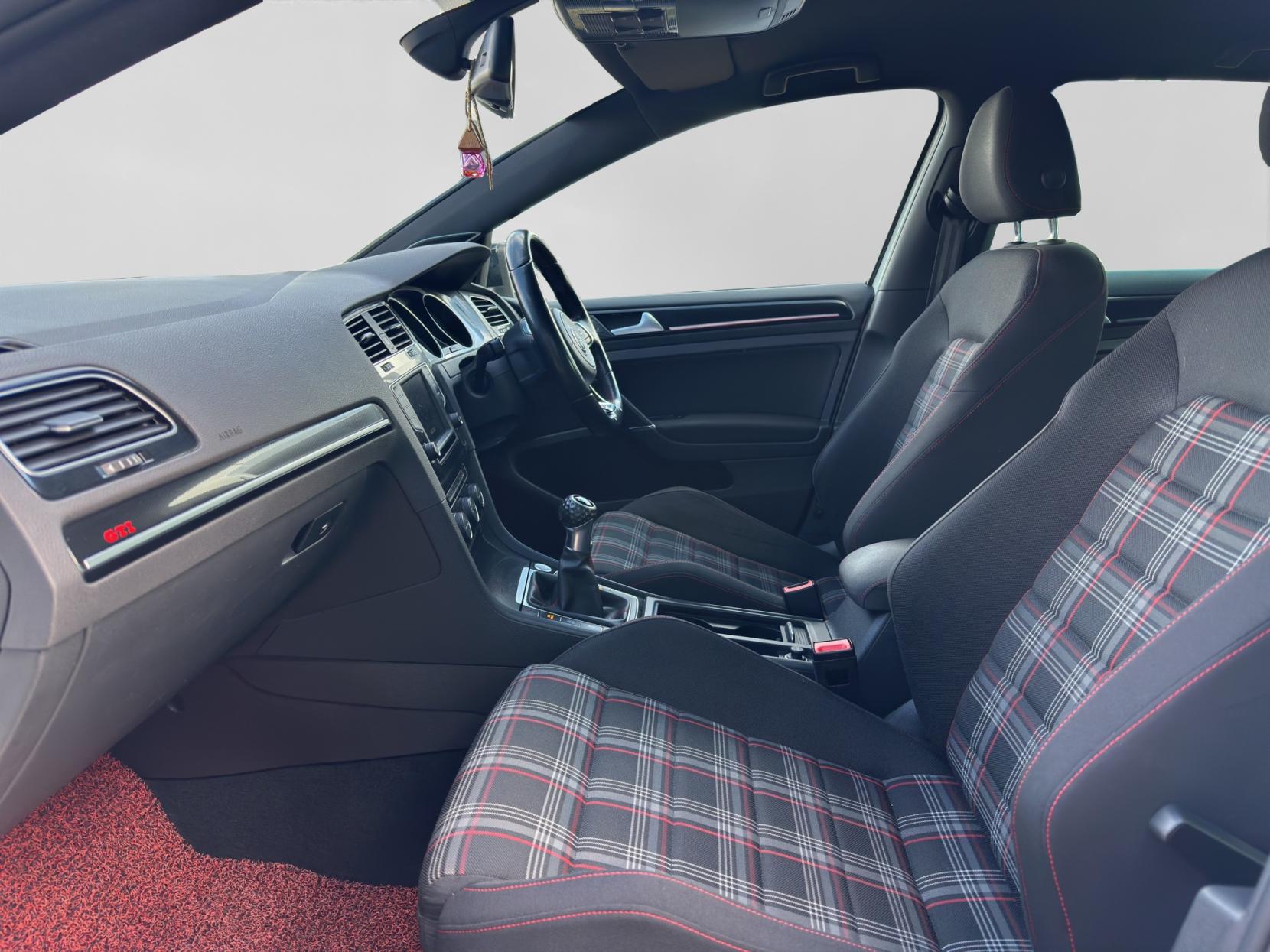 Volkswagen Golf 2.0 TSI BlueMotion Tech GTI Performance Hatchback 5dr Petrol Manual Euro 6 (s/s) (230 ps)