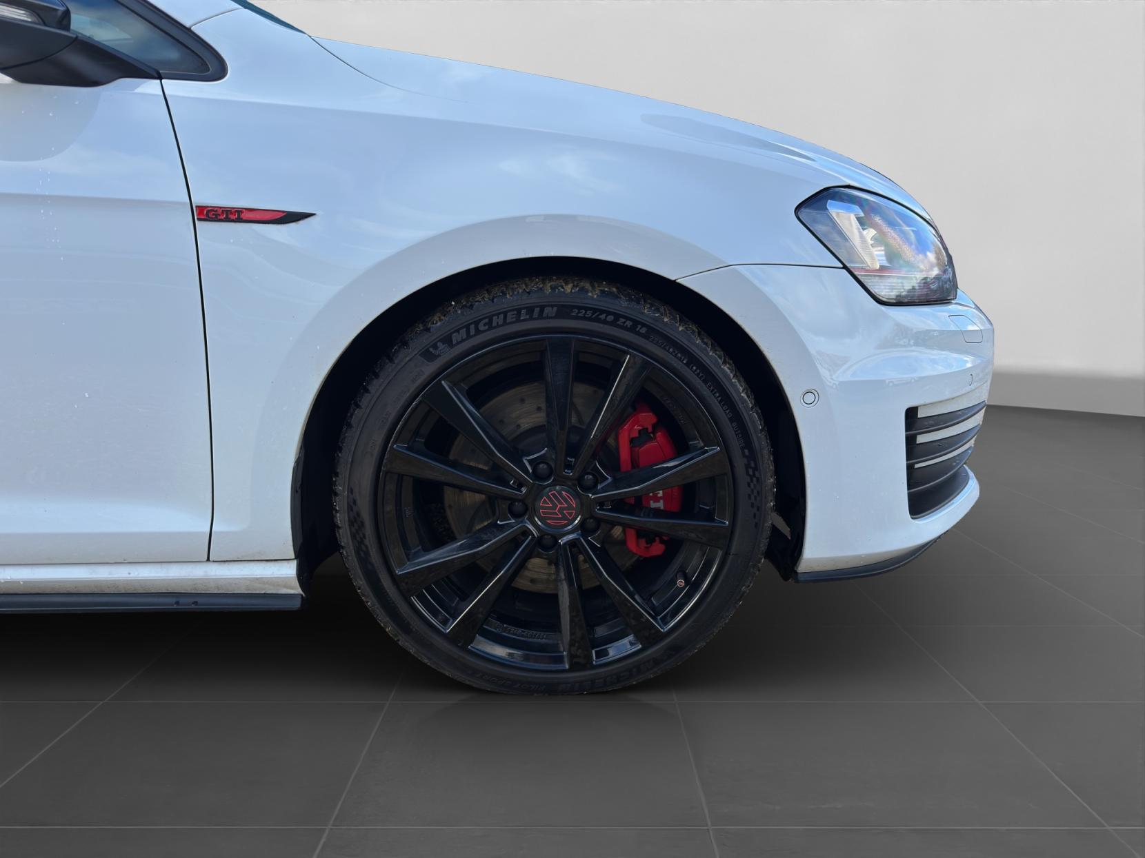 Volkswagen Golf 2.0 TSI BlueMotion Tech GTI Performance Hatchback 5dr Petrol Manual Euro 6 (s/s) (230 ps)