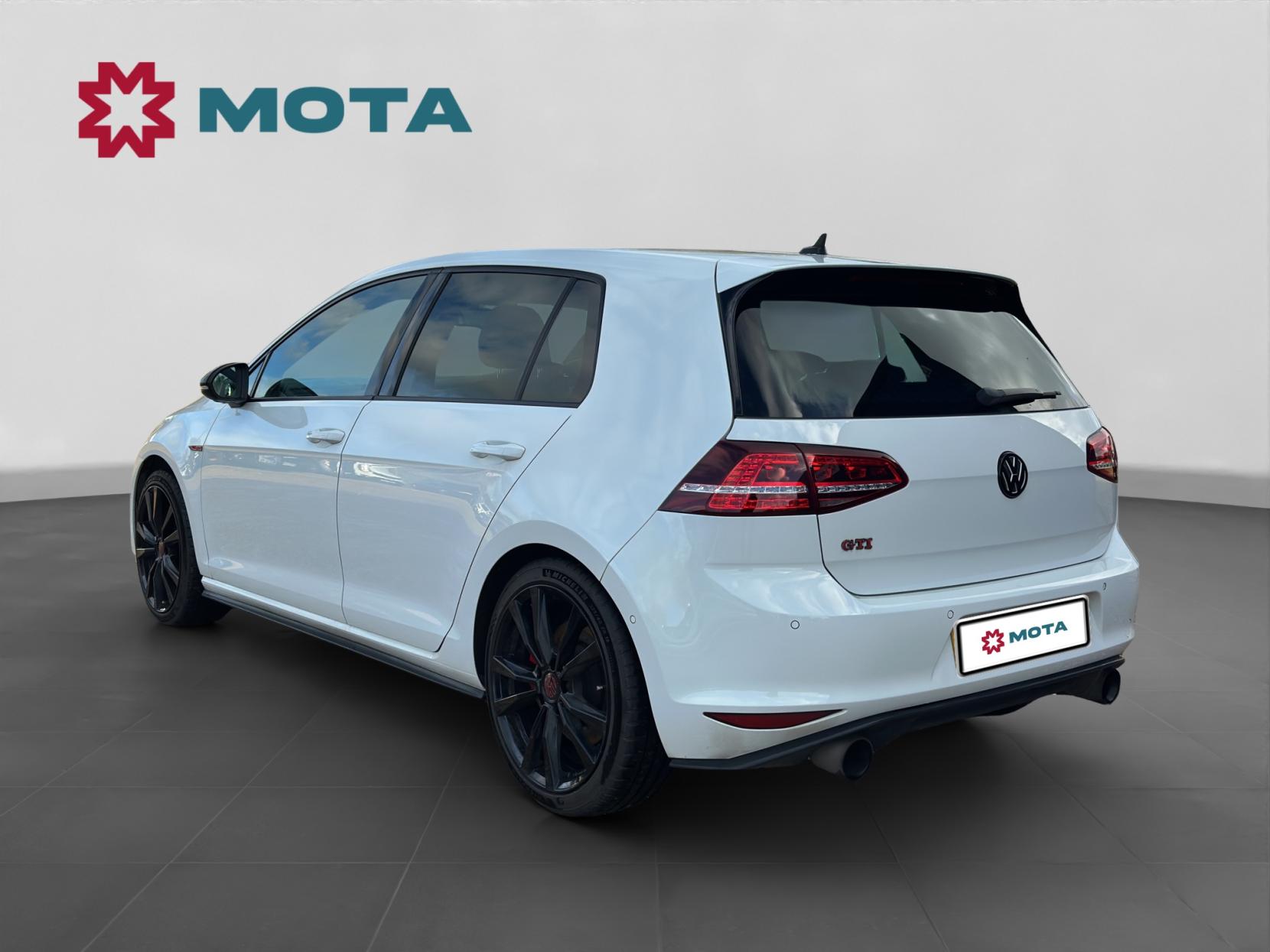 Volkswagen Golf 2.0 TSI BlueMotion Tech GTI Performance Hatchback 5dr Petrol Manual Euro 6 (s/s) (230 ps)