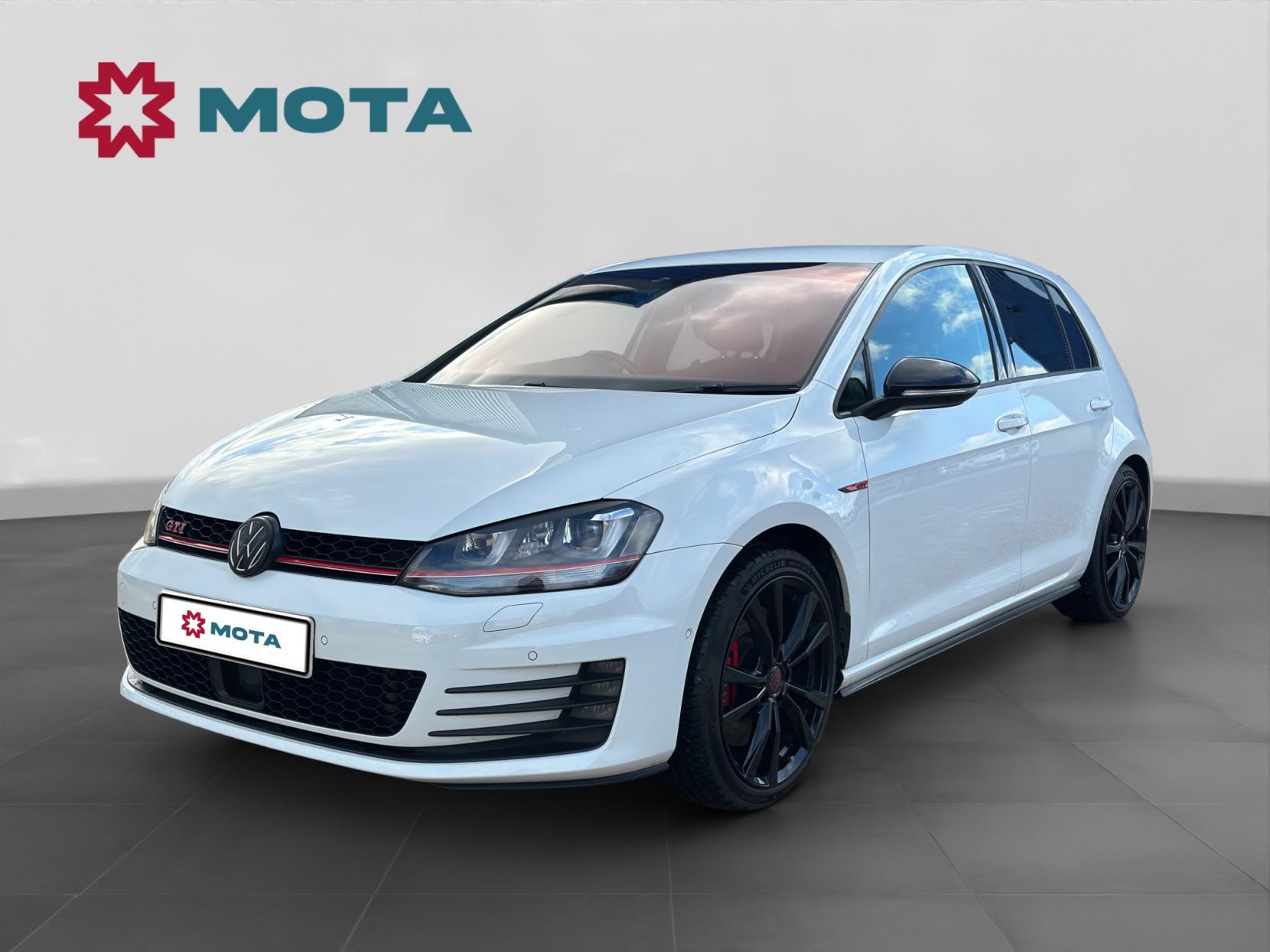 Volkswagen Golf 2.0 TSI BlueMotion Tech GTI Performance Hatchback 5dr Petrol Manual Euro 6 (s/s) (230 ps)