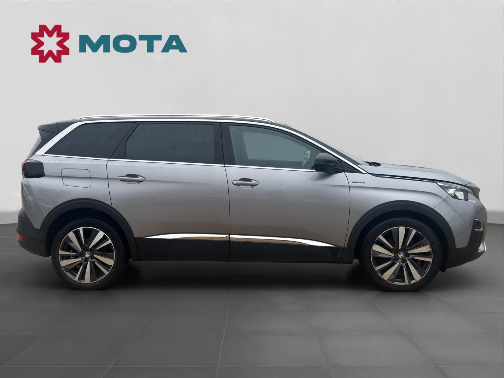 Peugeot 5008 1.2 PureTech GT Line Premium SUV 5dr Petrol Manual Euro 6 (s/s) (130 ps)