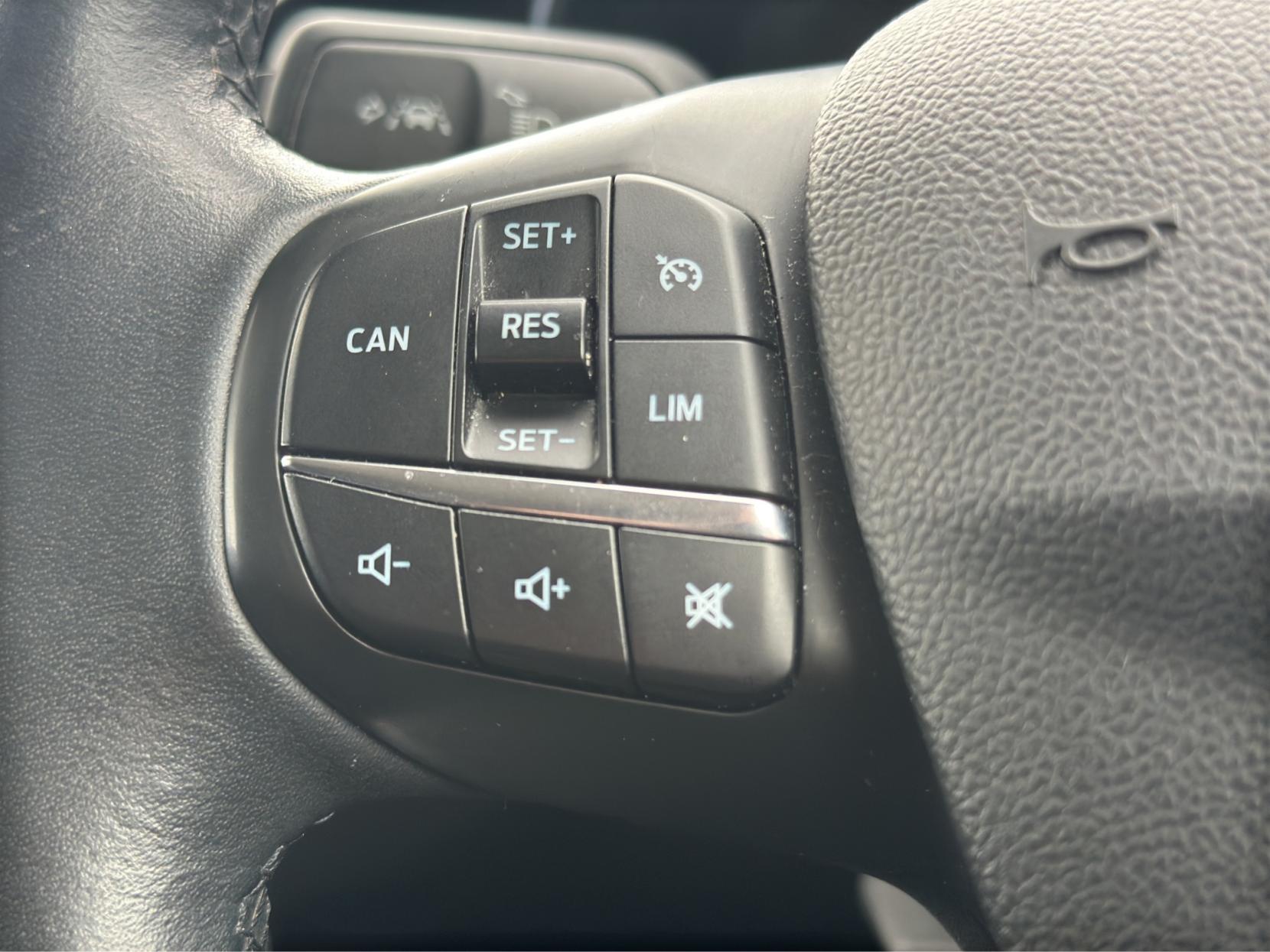 Ford Focus 1.5 EcoBlue Titanium Hatchback 5dr Diesel Auto Euro 6 (s/s) (120 ps)