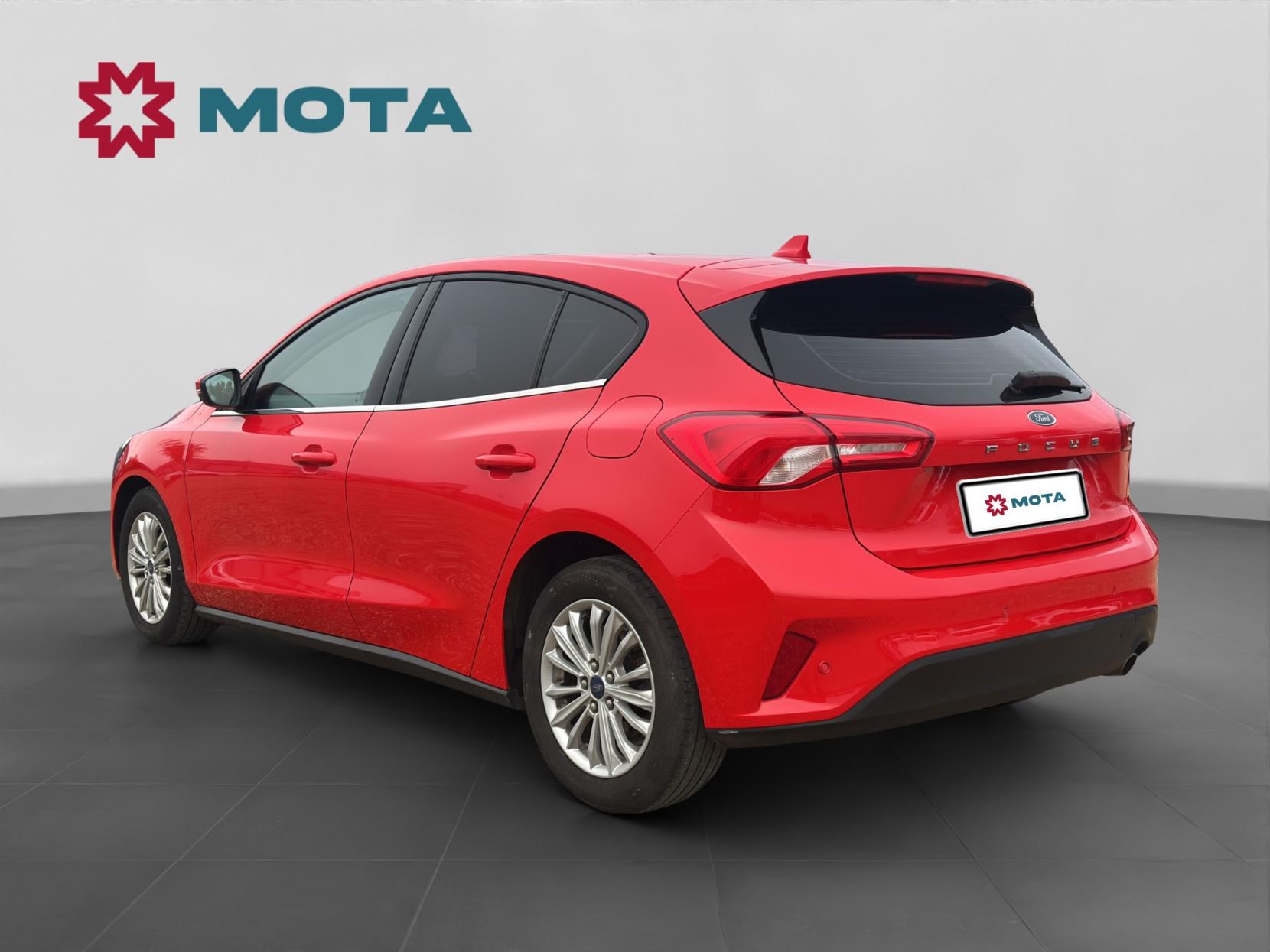 Ford Focus 1.5 EcoBlue Titanium Hatchback 5dr Diesel Auto Euro 6 (s/s) (120 ps)