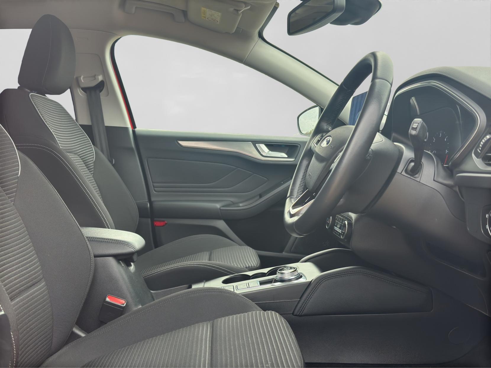 Ford Focus 1.5 EcoBlue Titanium Hatchback 5dr Diesel Auto Euro 6 (s/s) (120 ps)